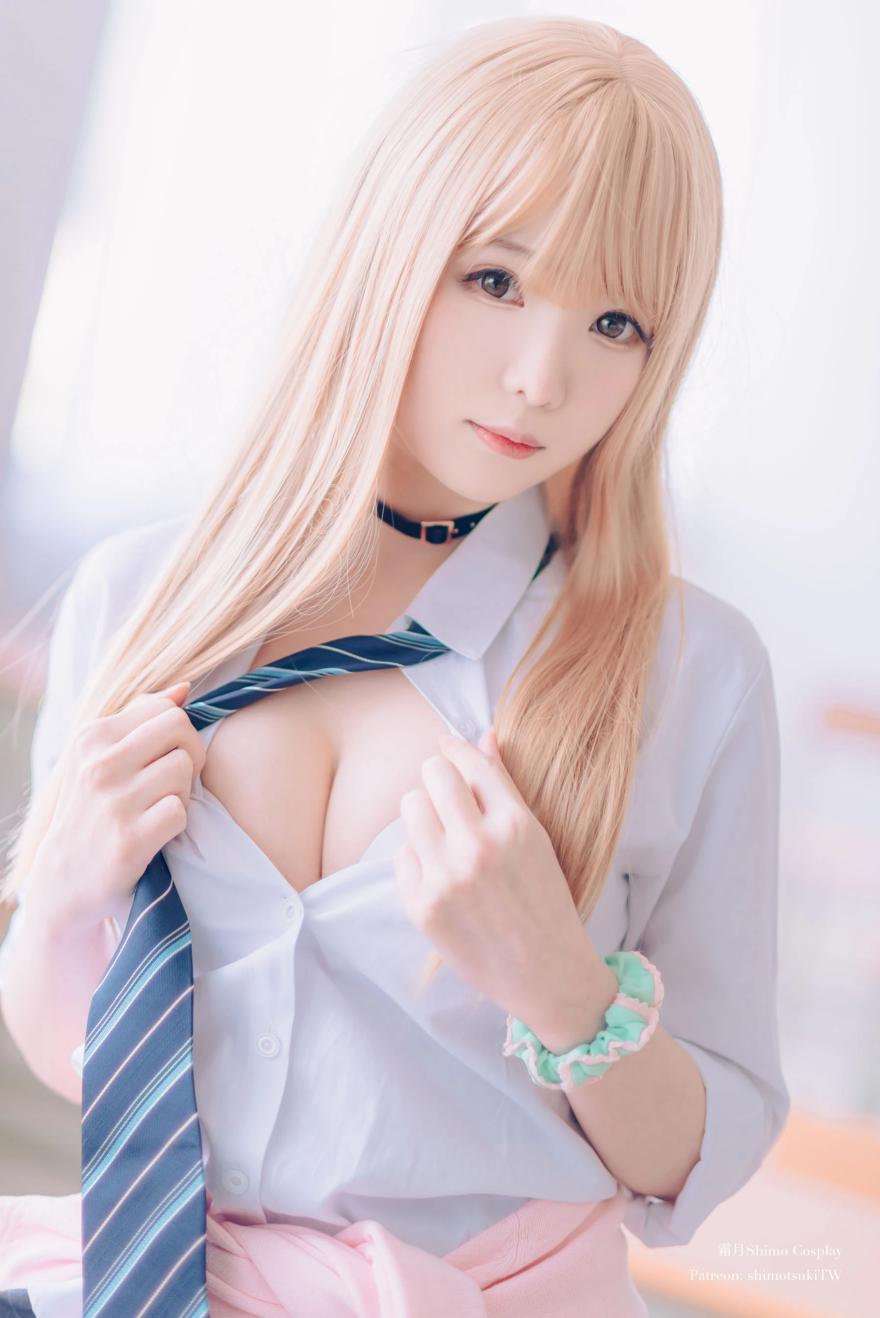 微博妹纸霜月shimo – 金发制服 [8P]插图4
