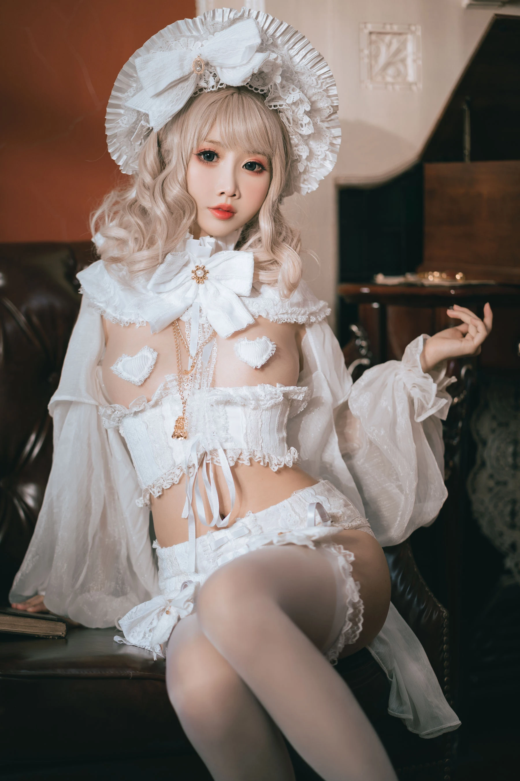 可爱人气Coser面饼仙儿 – 法兰西YasahimeLO插图1