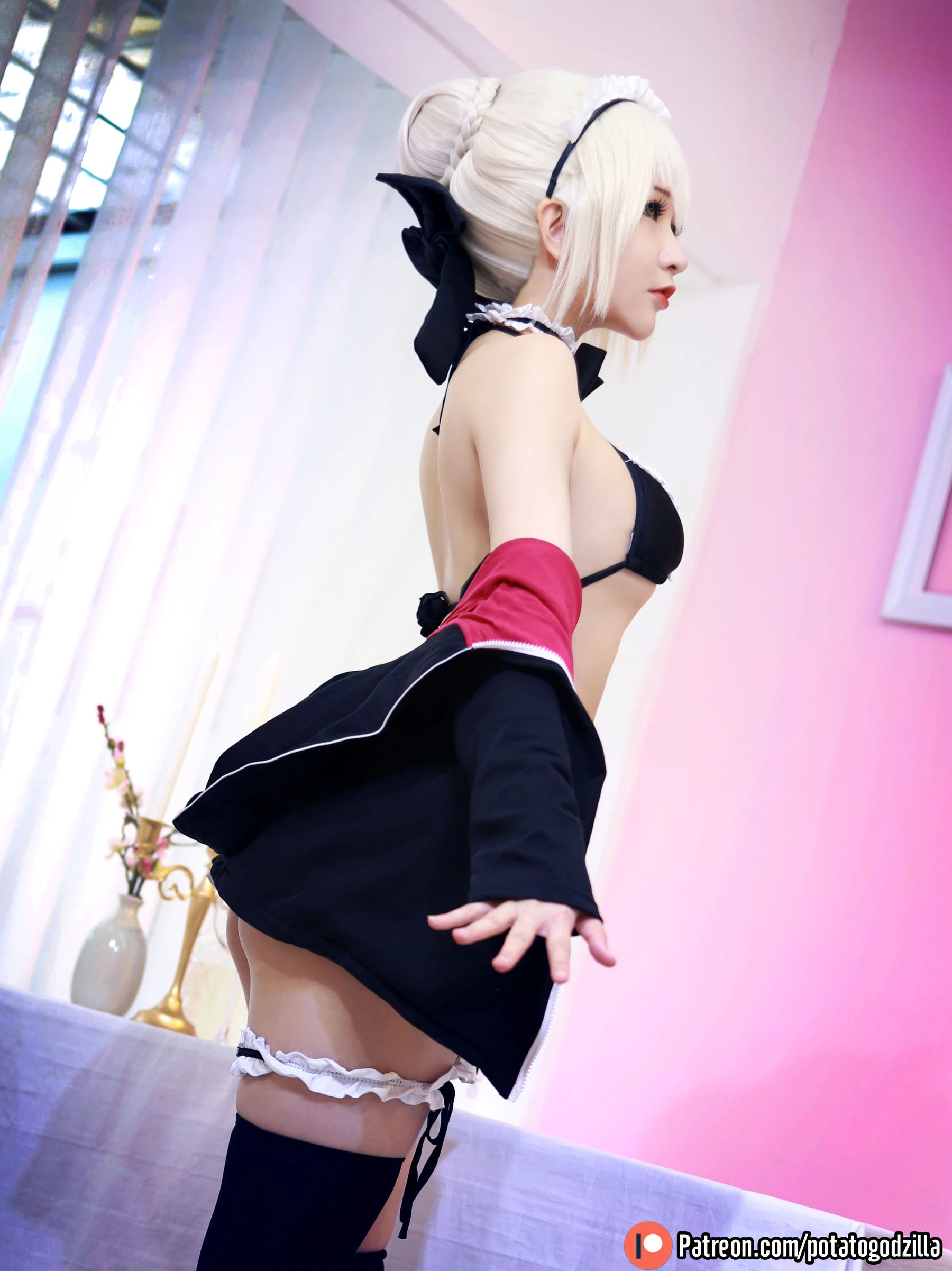 Coser小姐姐Potato Godzilla – Saber Alter Maid插图4