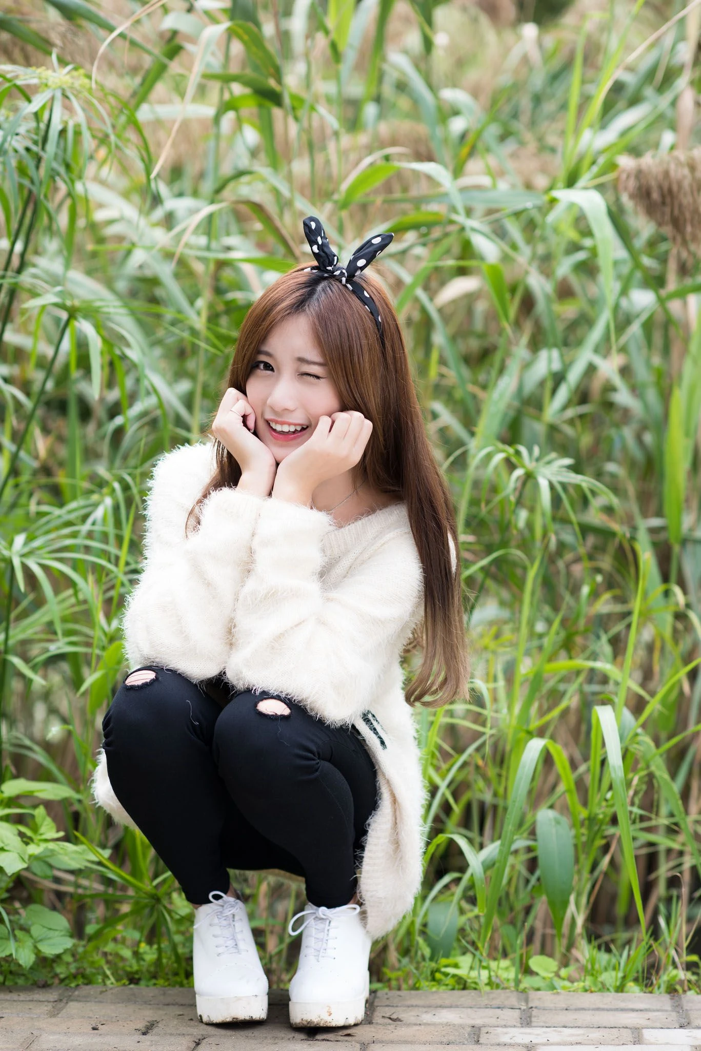 宅男女神张楚珊《外拍甜美蝴蝶节妹子》插图7