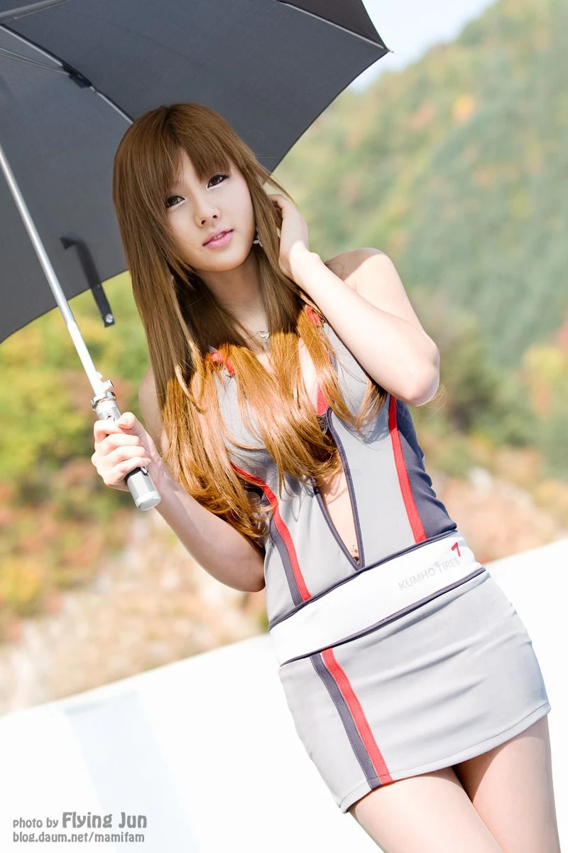 黄美姬 Hwang Mi Hee《车展图片系列》插图1