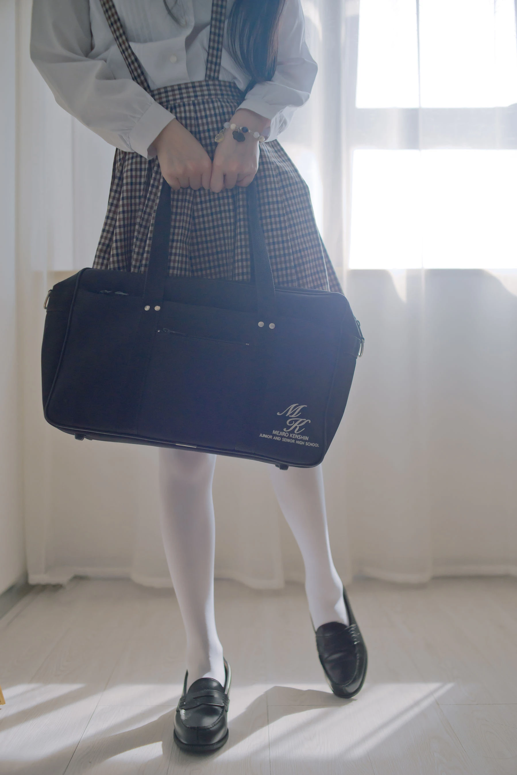 福利姬木花琳琳是勇者 – 名校大小姐爱欲沉沦 生〇台中学·前篇插图2