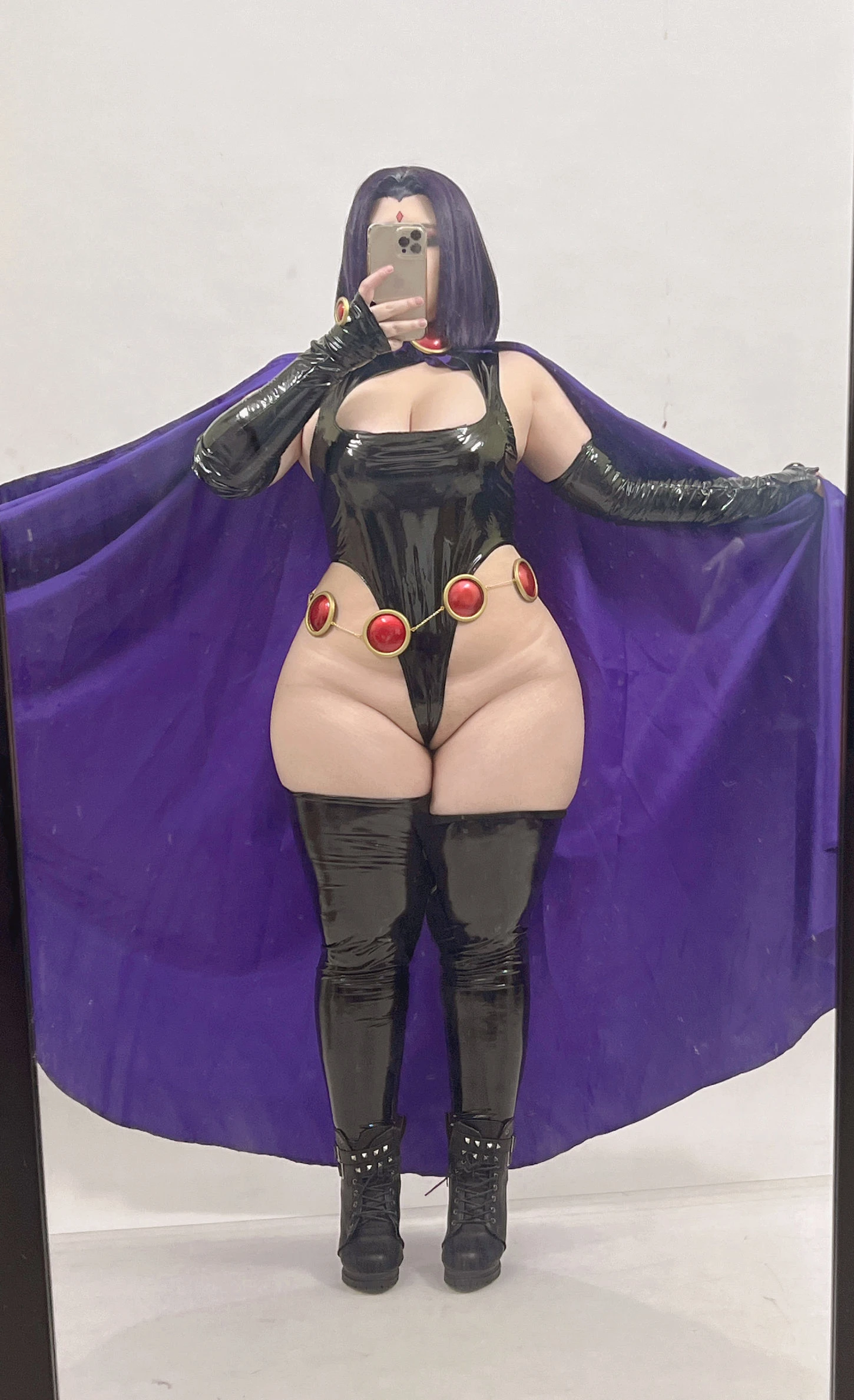 Uy Uy – Raven插图3