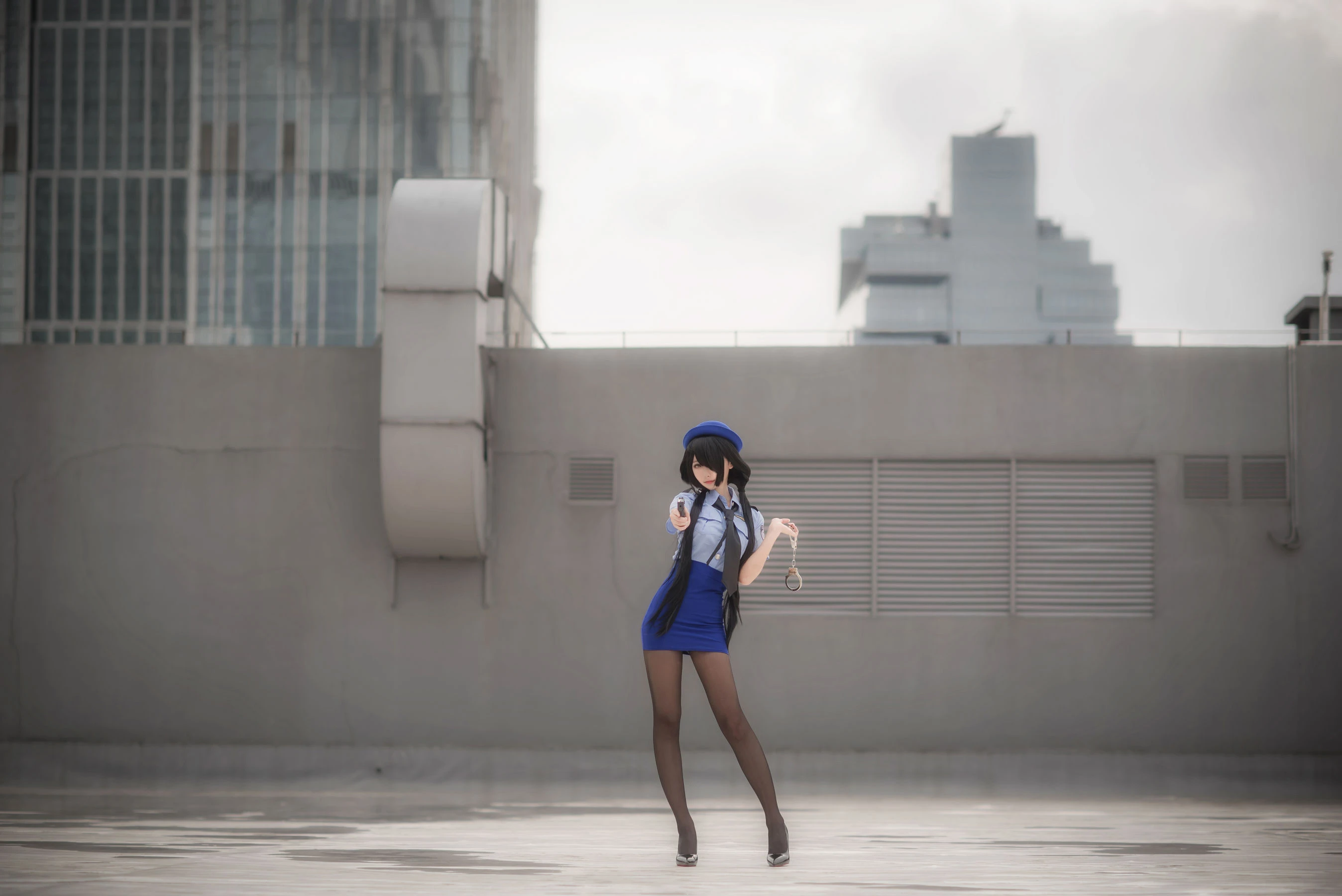 微博妹子Momoko葵葵 – 狂三 女警插图3