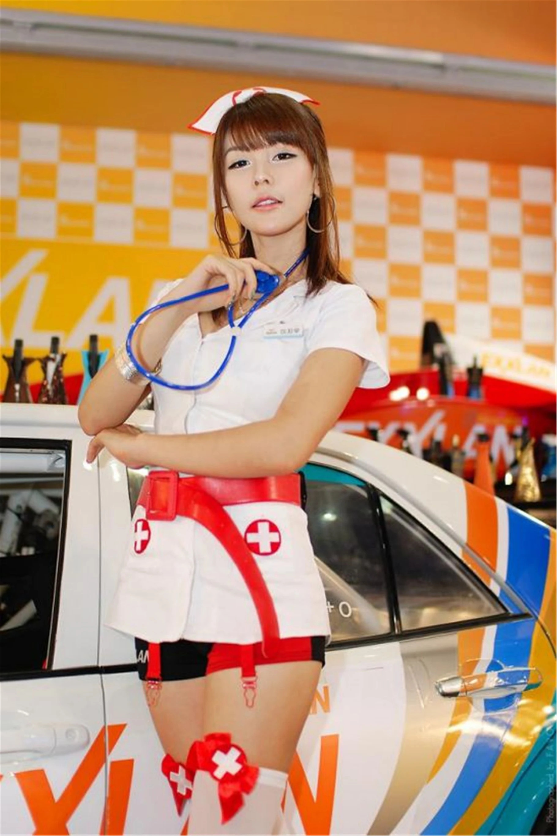 韩国车模李智友 ??? 《EXXLAN之护士装系列》插图3