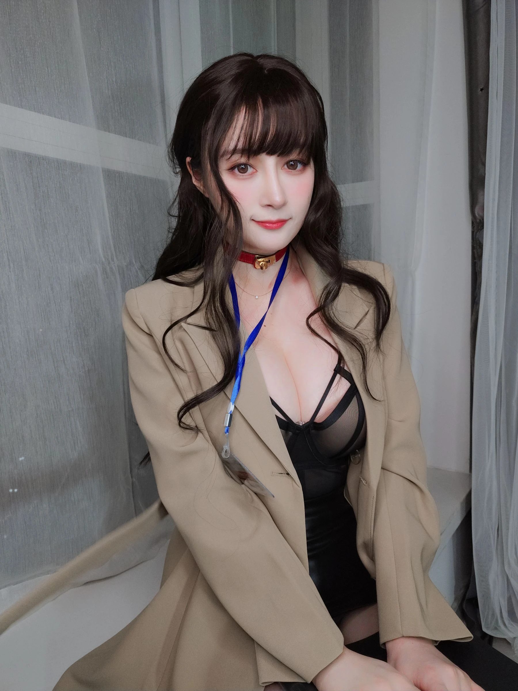 Coser小姐姐白银 – 残業中 ing插图6