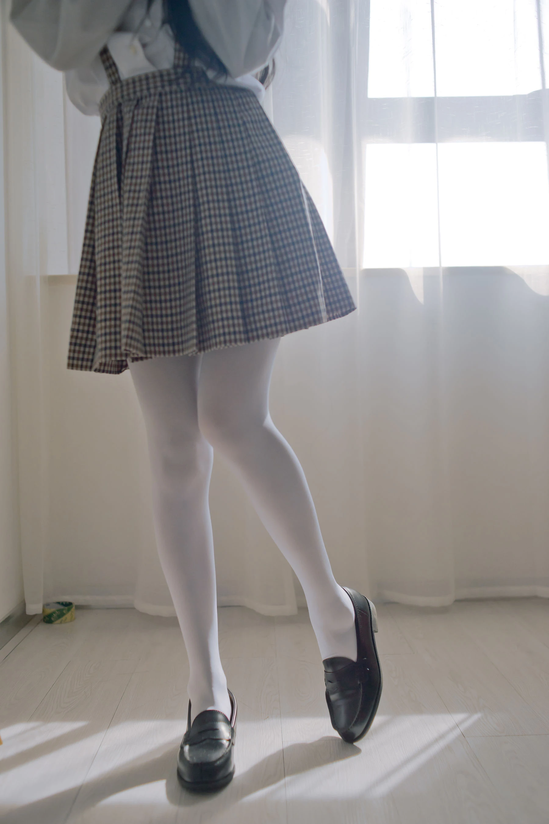 福利姬木花琳琳是勇者 – 名校大小姐爱欲沉沦 生〇台中学·前篇插图1