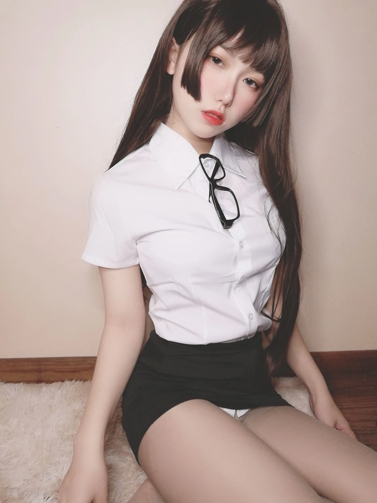 柚子猫 – 醉酒小秘书插图6