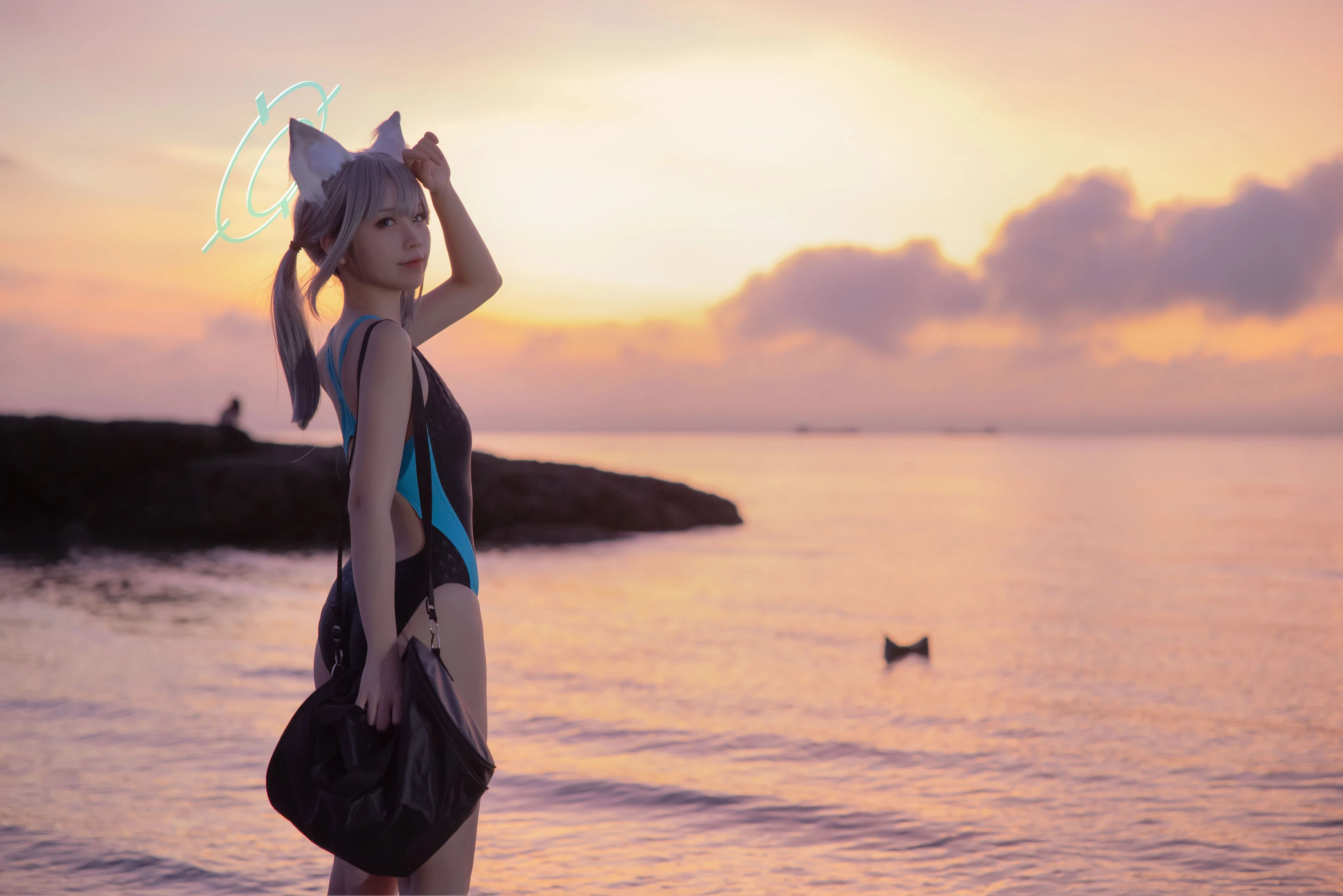 动漫博主G44不会受伤 – 碧蓝档案 砂狼白子泳装插图6