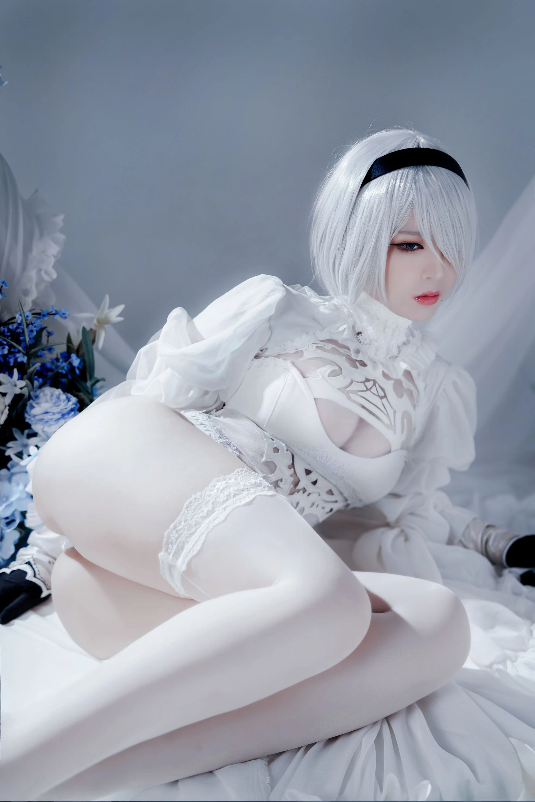 半半子 – Automataヨルハ二号B型 白いドレス|图集秀