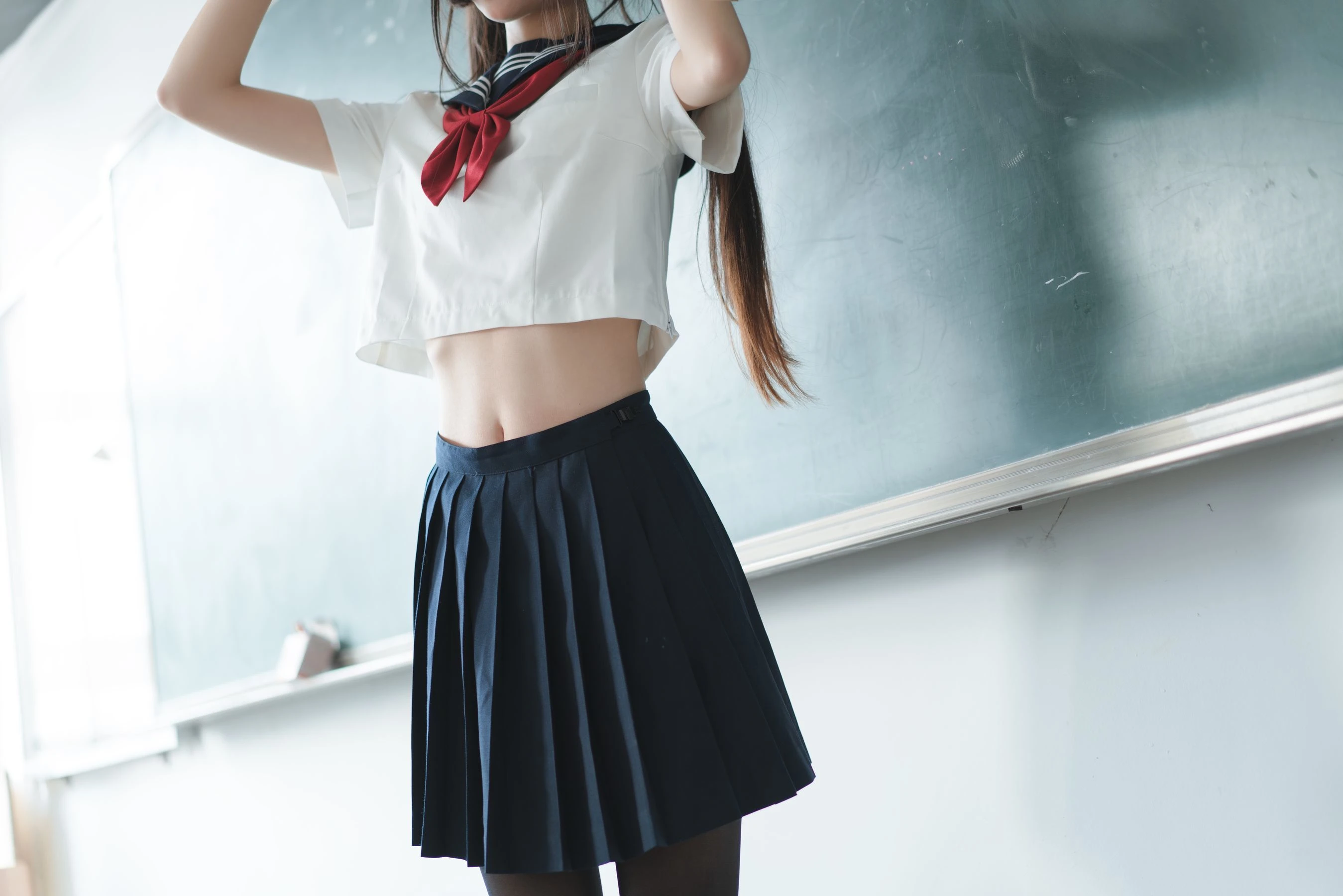 清纯少女五更百鬼 – JK制服插图4