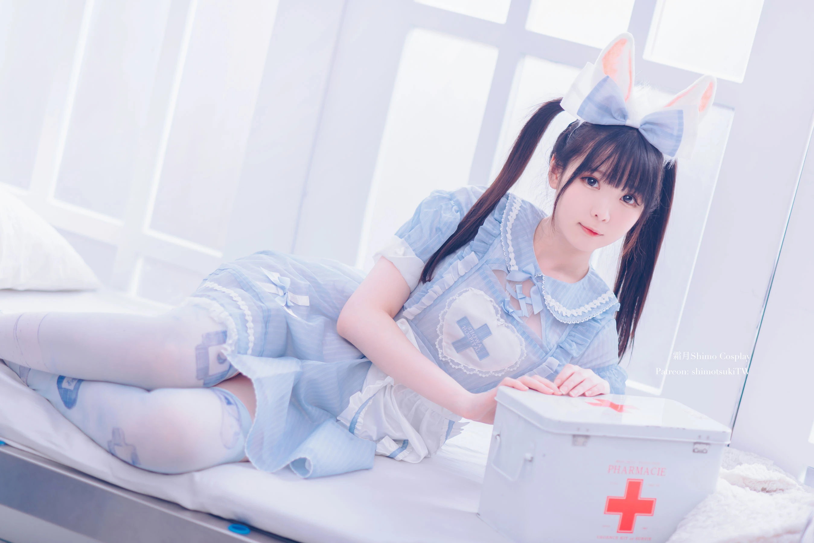 微博妹纸霜月shimo – 女仆裙插图2