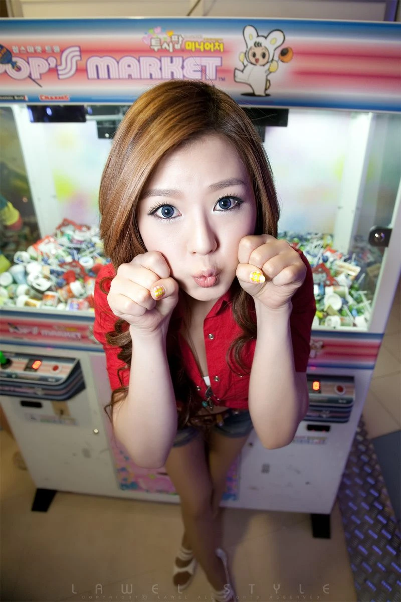 黄美姬 Hwang Mi Hee《车展图片系列》插图6