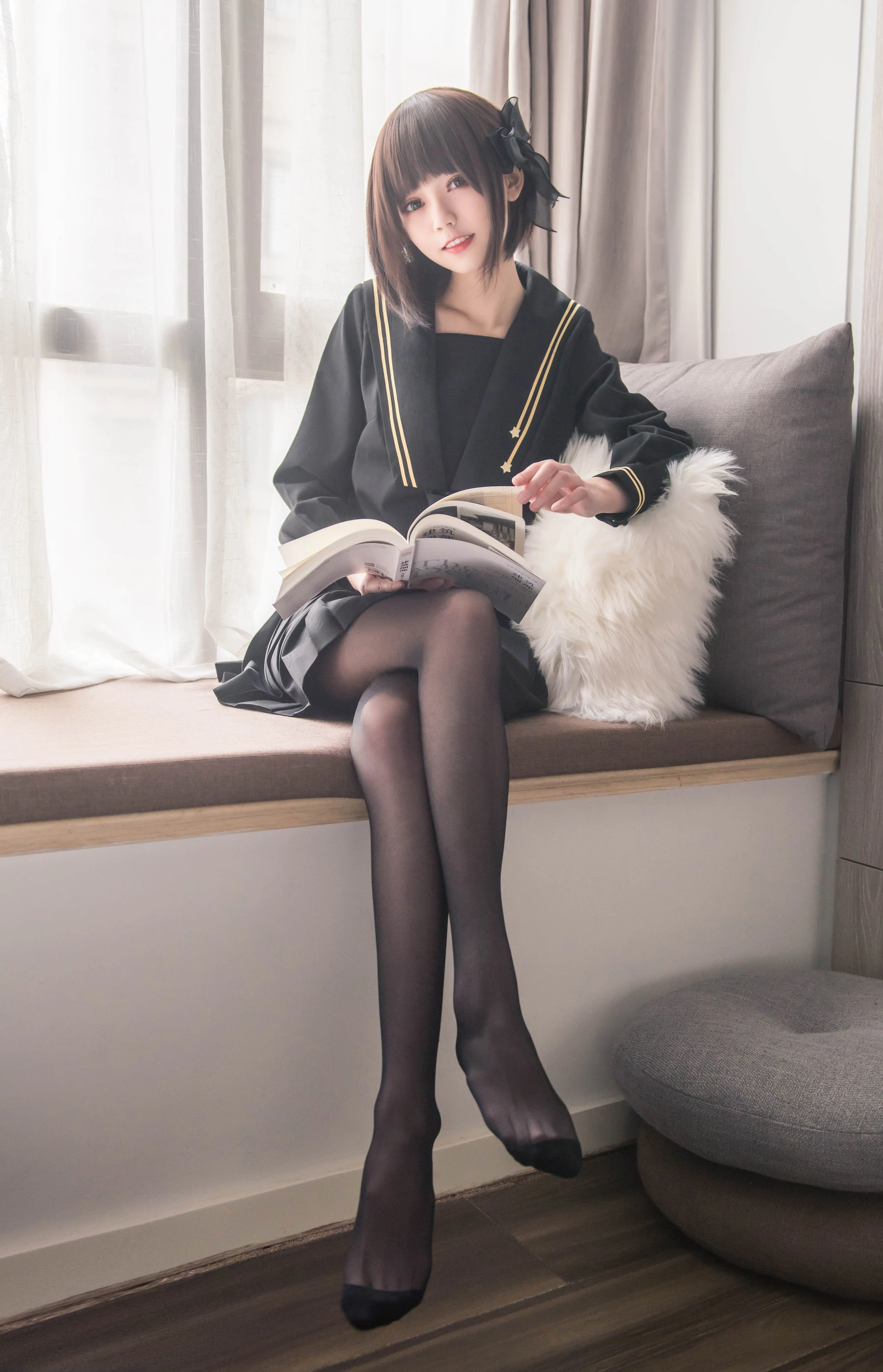 小妖精你的负卿 – 窗台制服插图7