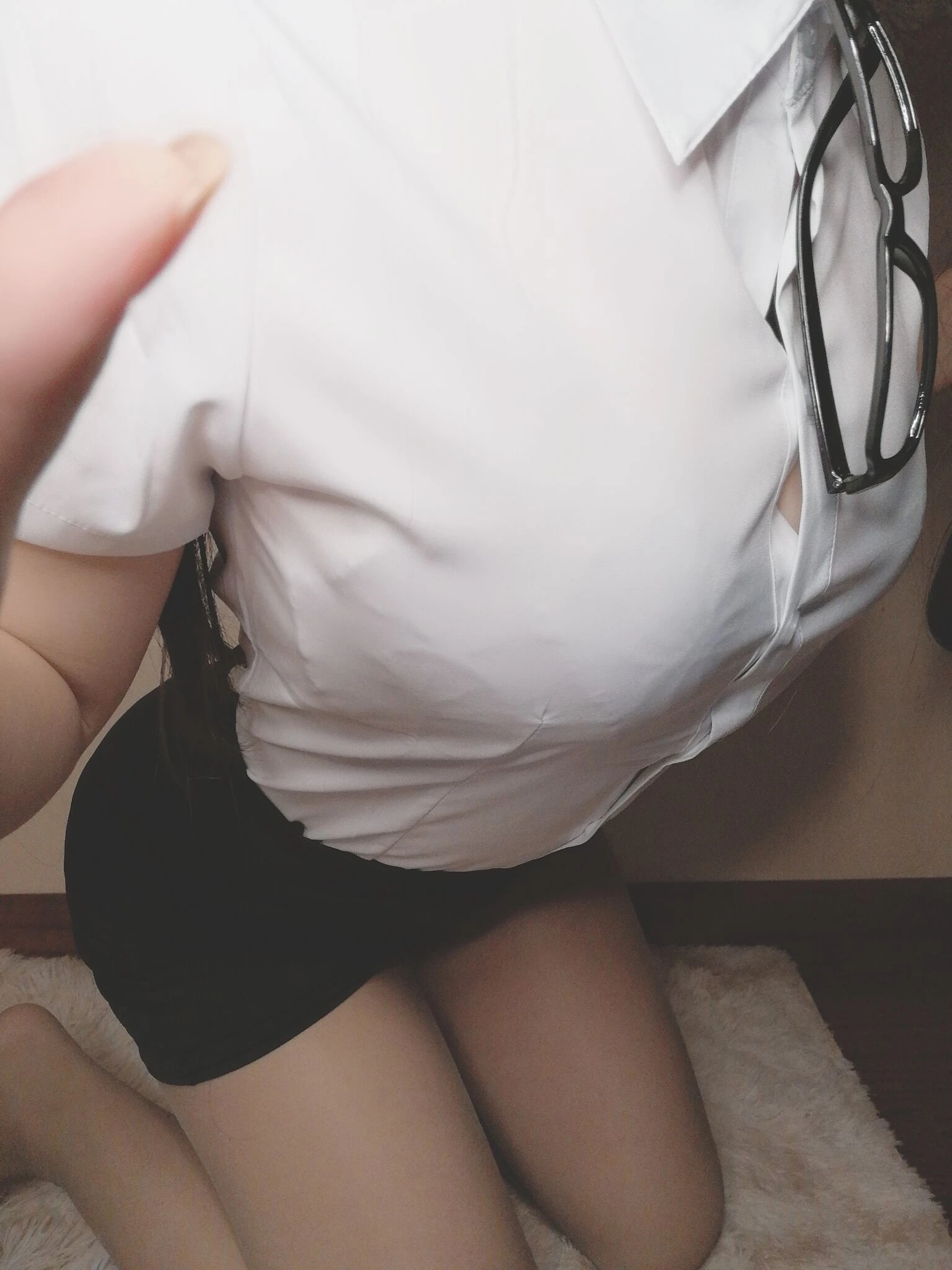 柚子猫 – 醉酒小秘书插图8