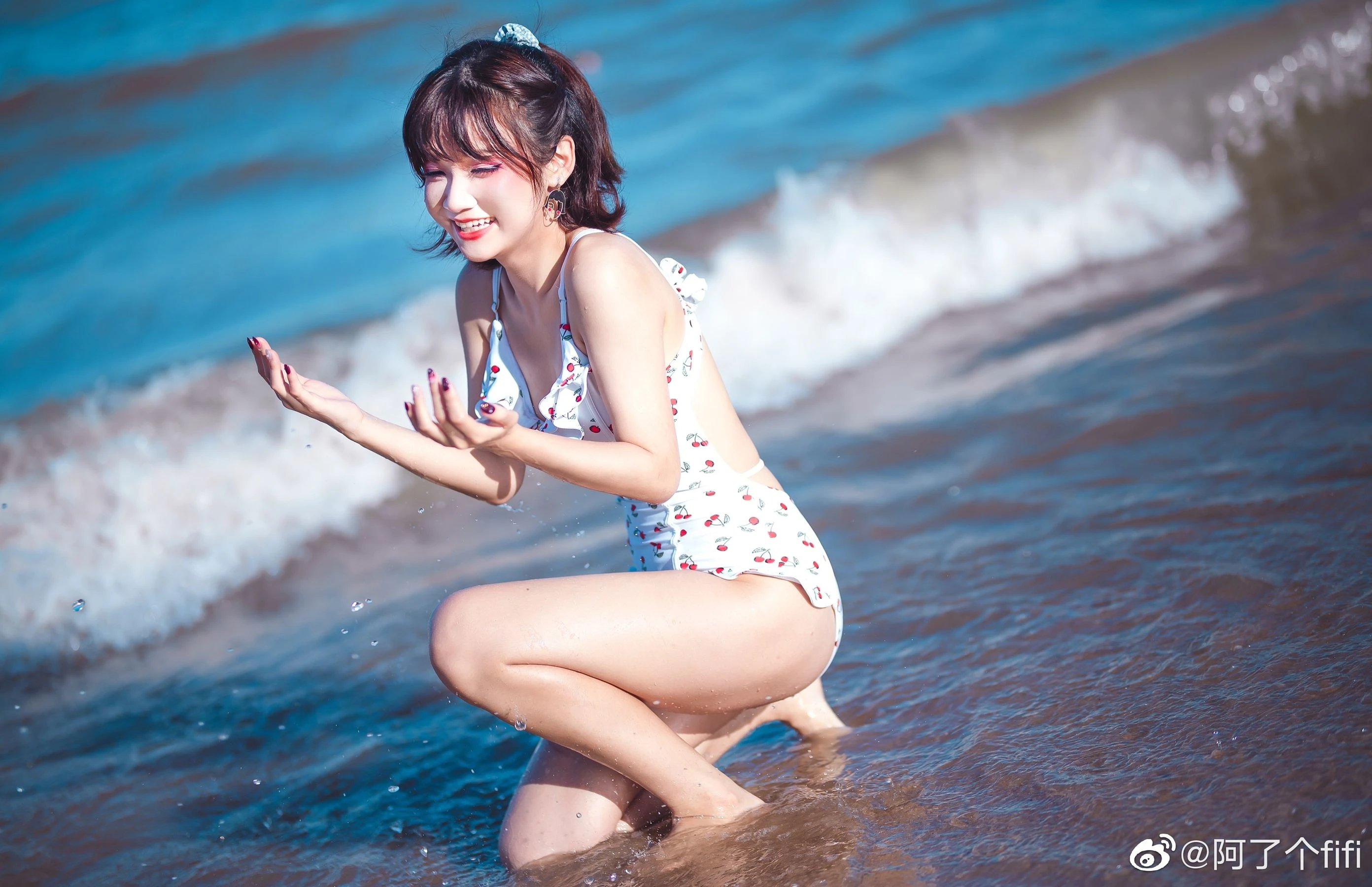 动漫博主阿了个fifi – 夏天泳装插图2