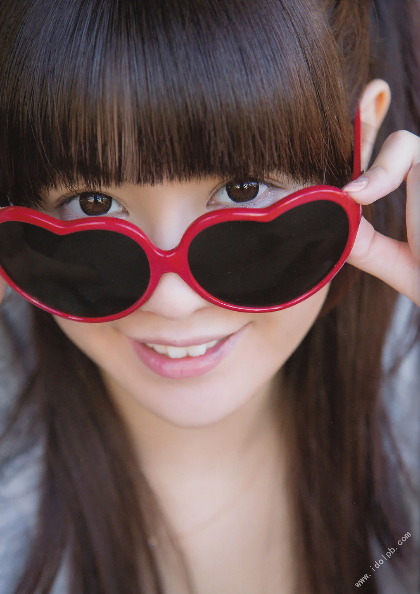 竹達彩奈 写真集 「たけたChu in オーストラリア」插图1