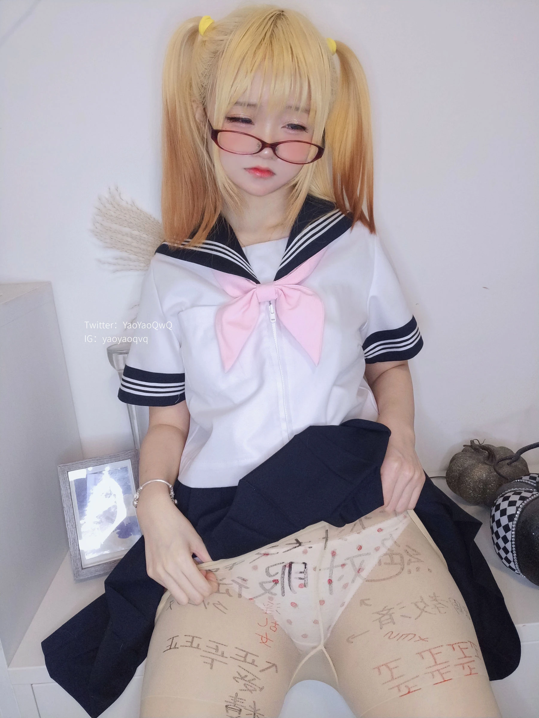 萌妹子Coser摇摇乐yoyo fantia 22年1月会员合集 Jk系列插图4