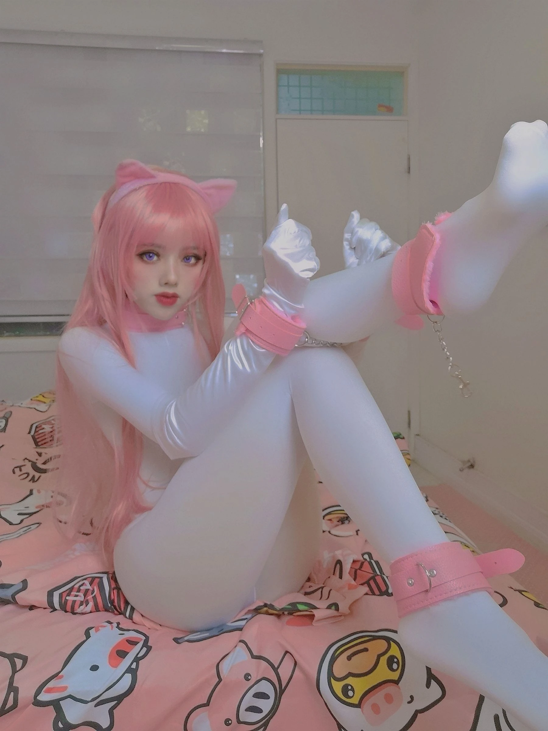 钛合金大粑粑 – 连体白丝插图2