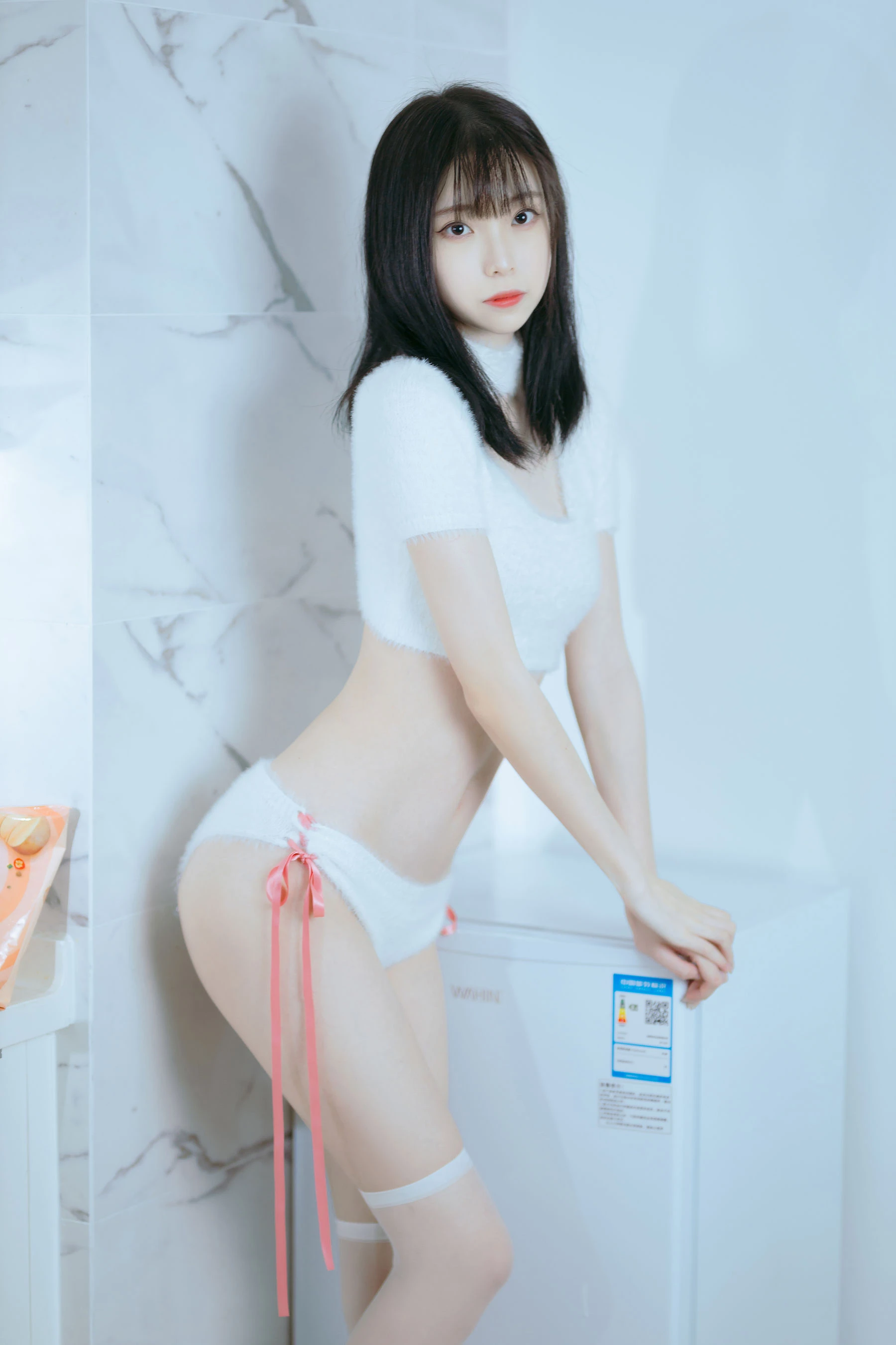 许岚(叁月life) – 纯欲毛衣插图2