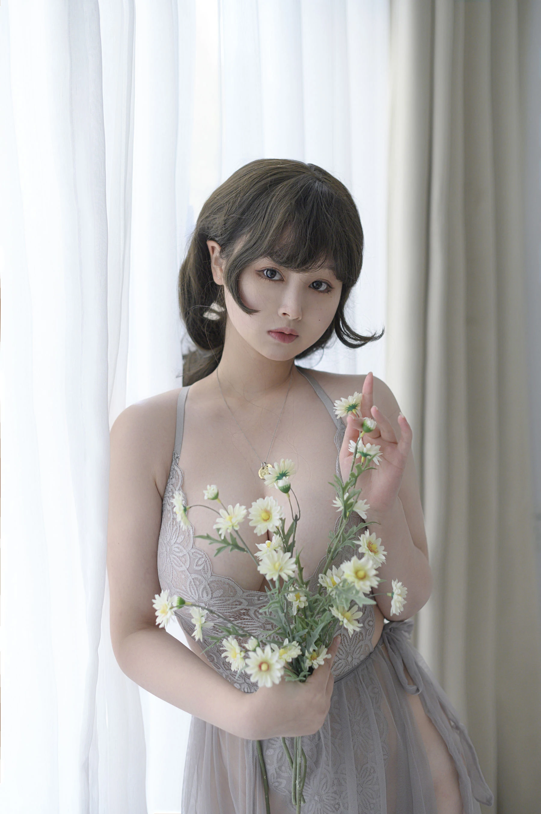 二次元美少女PAKI酱 – 浮沉插图1