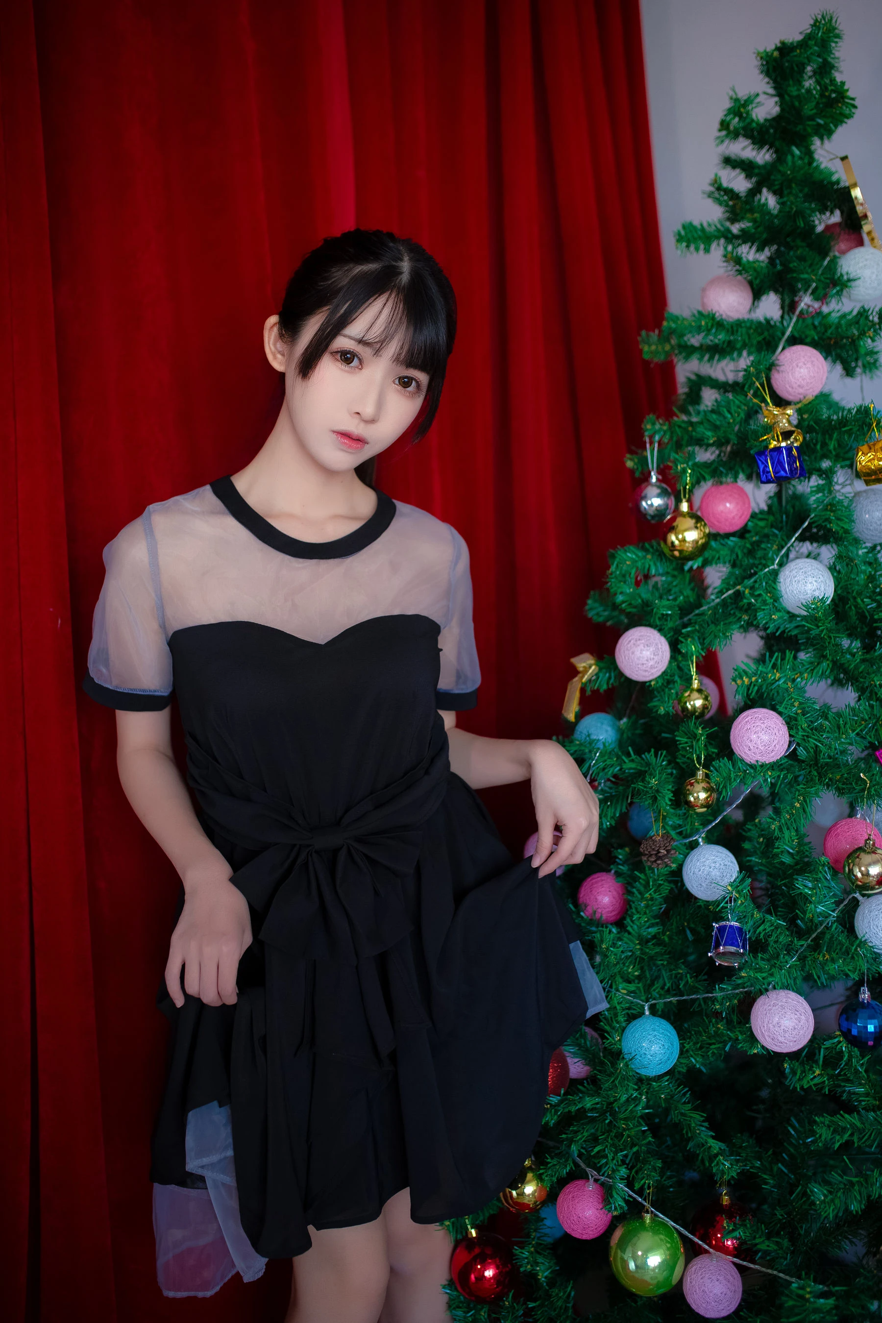 鳗鱼霏儿 – 加藤惠 礼服插图1