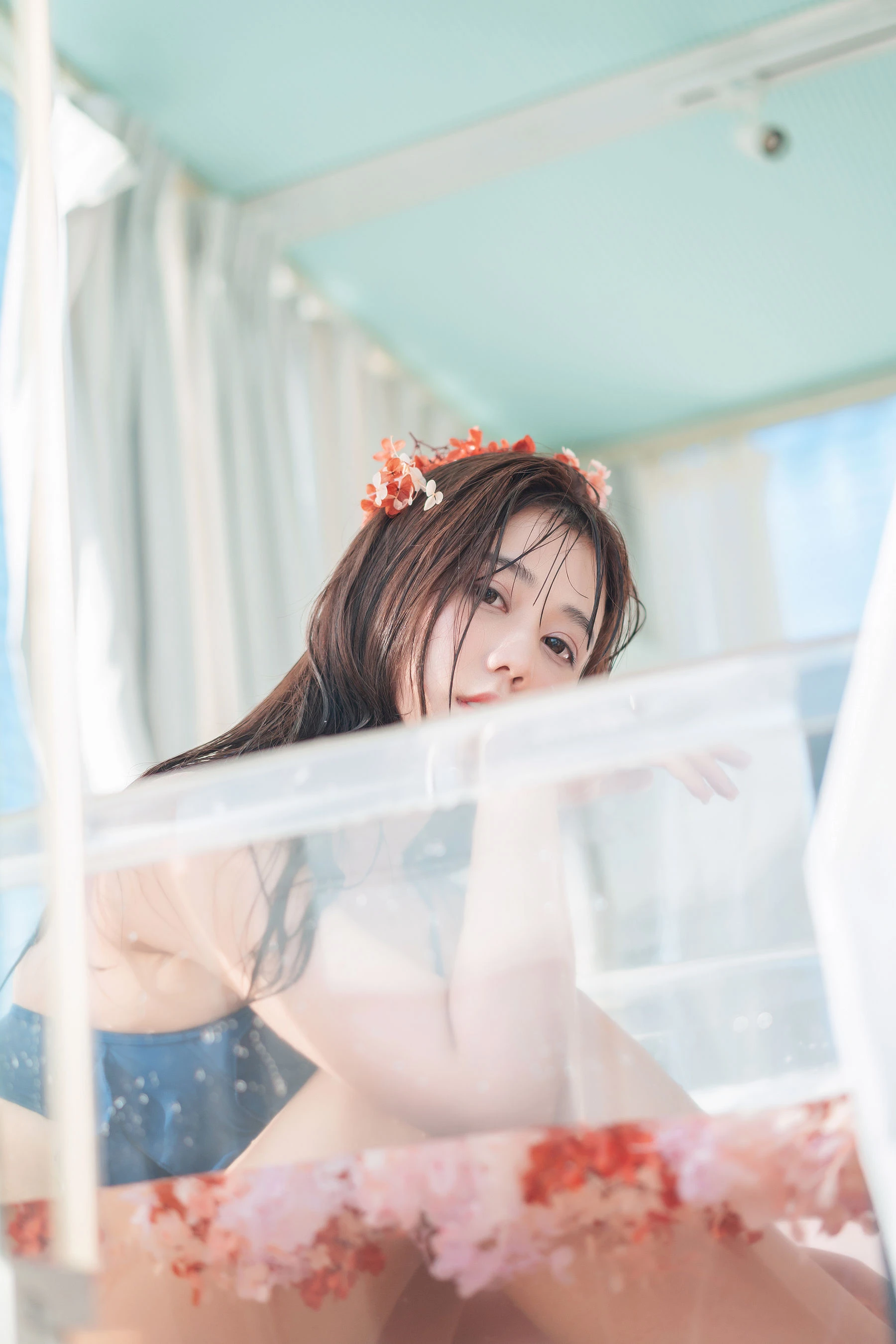 微博福利姬镜酱 私奔之泳衣插图4