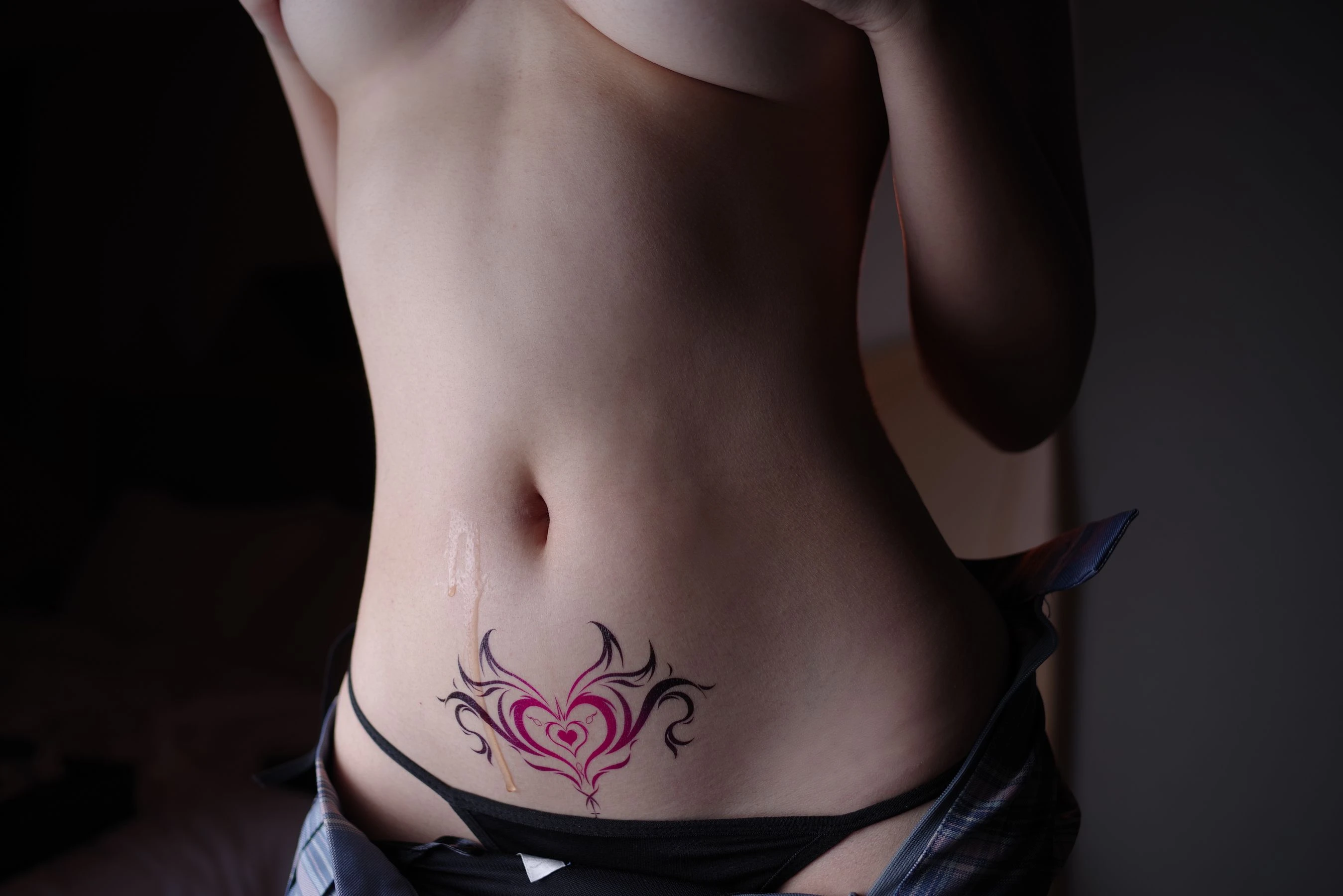 啊日日_Ganlory – 肉色糜烂|图集秀