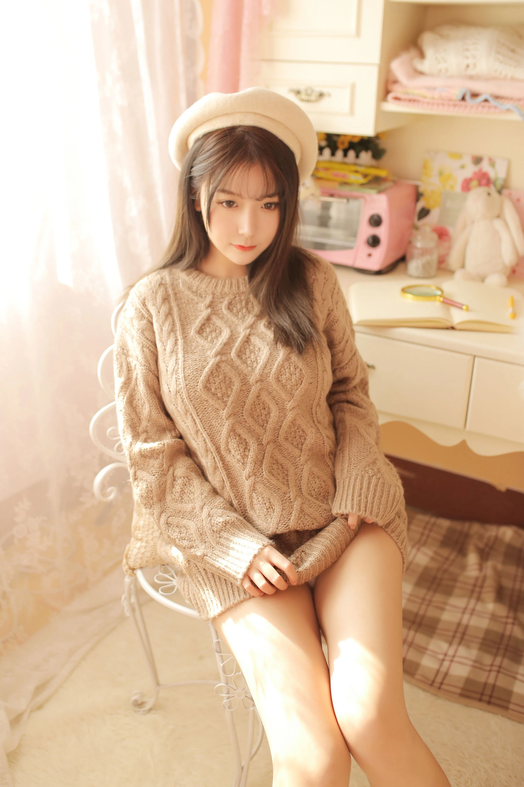 巨乳猫九酱Sakura – 驼色毛衣插图1