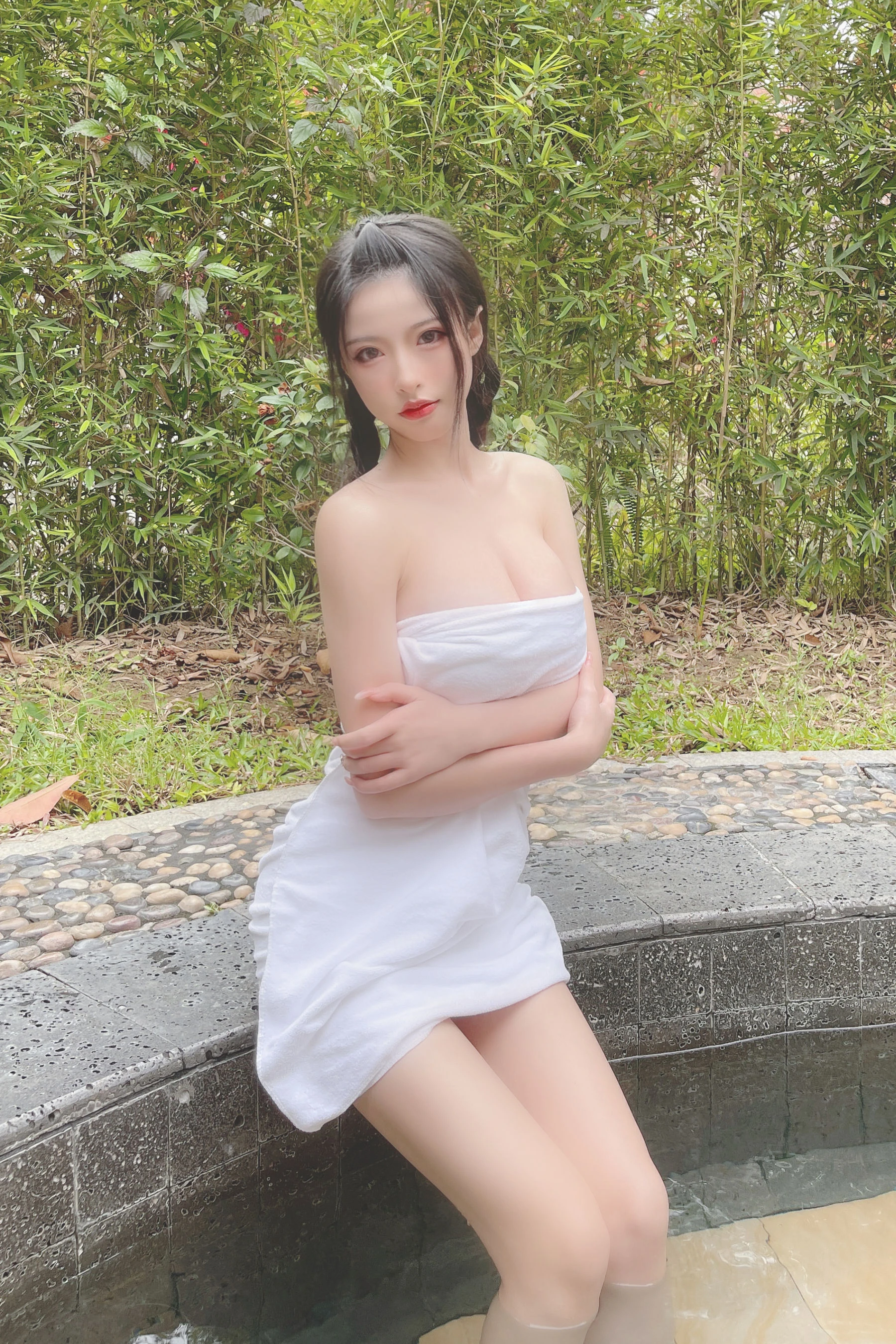 尤物清水由乃 – 温泉浴巾插图1