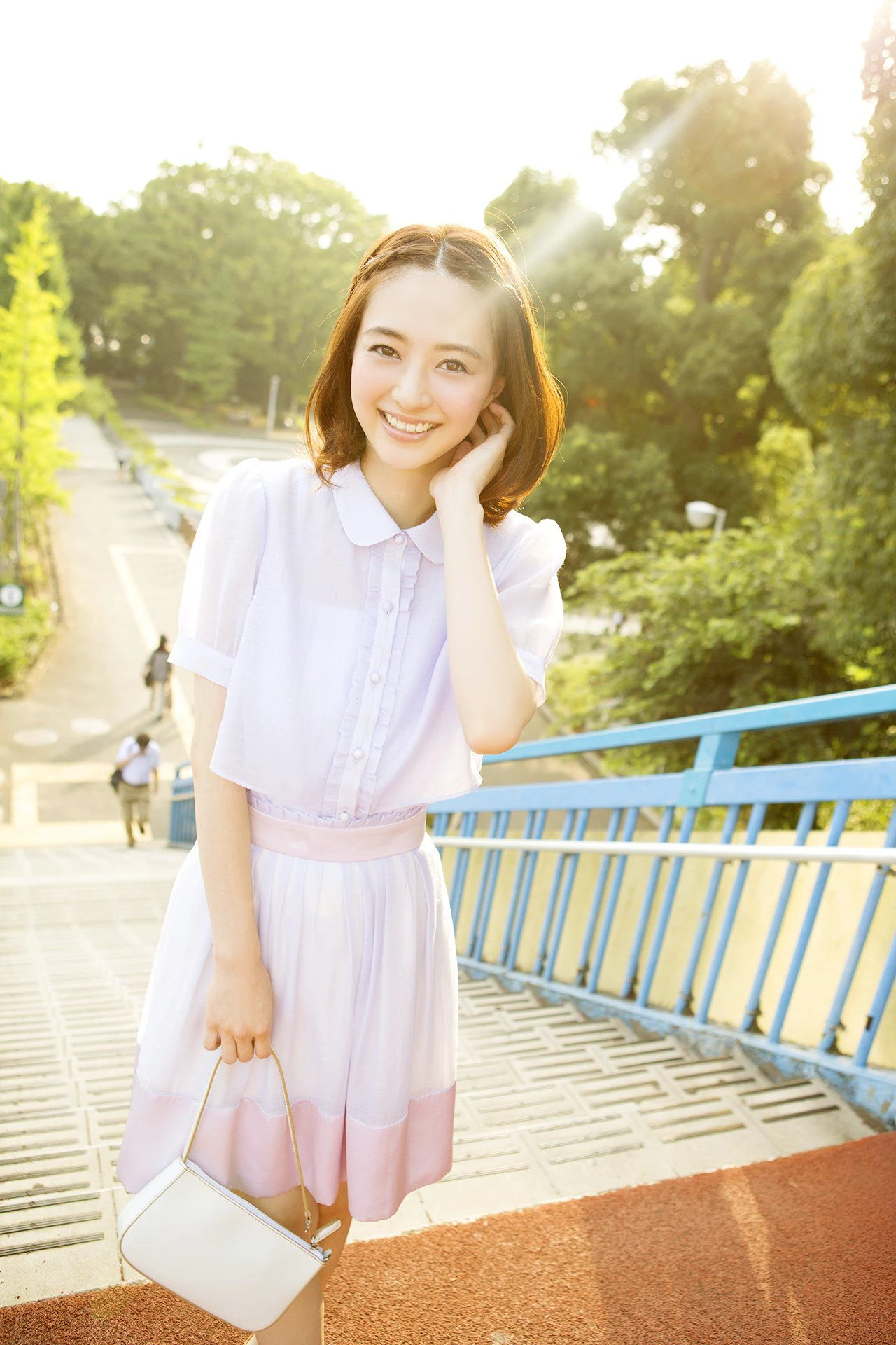 逢沢りな Rina Aizawa《夕暮れハンカチーフ》插图6