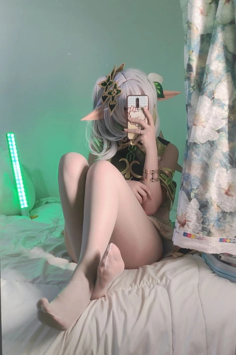 洛桑w伊梓 – 小草神插图1