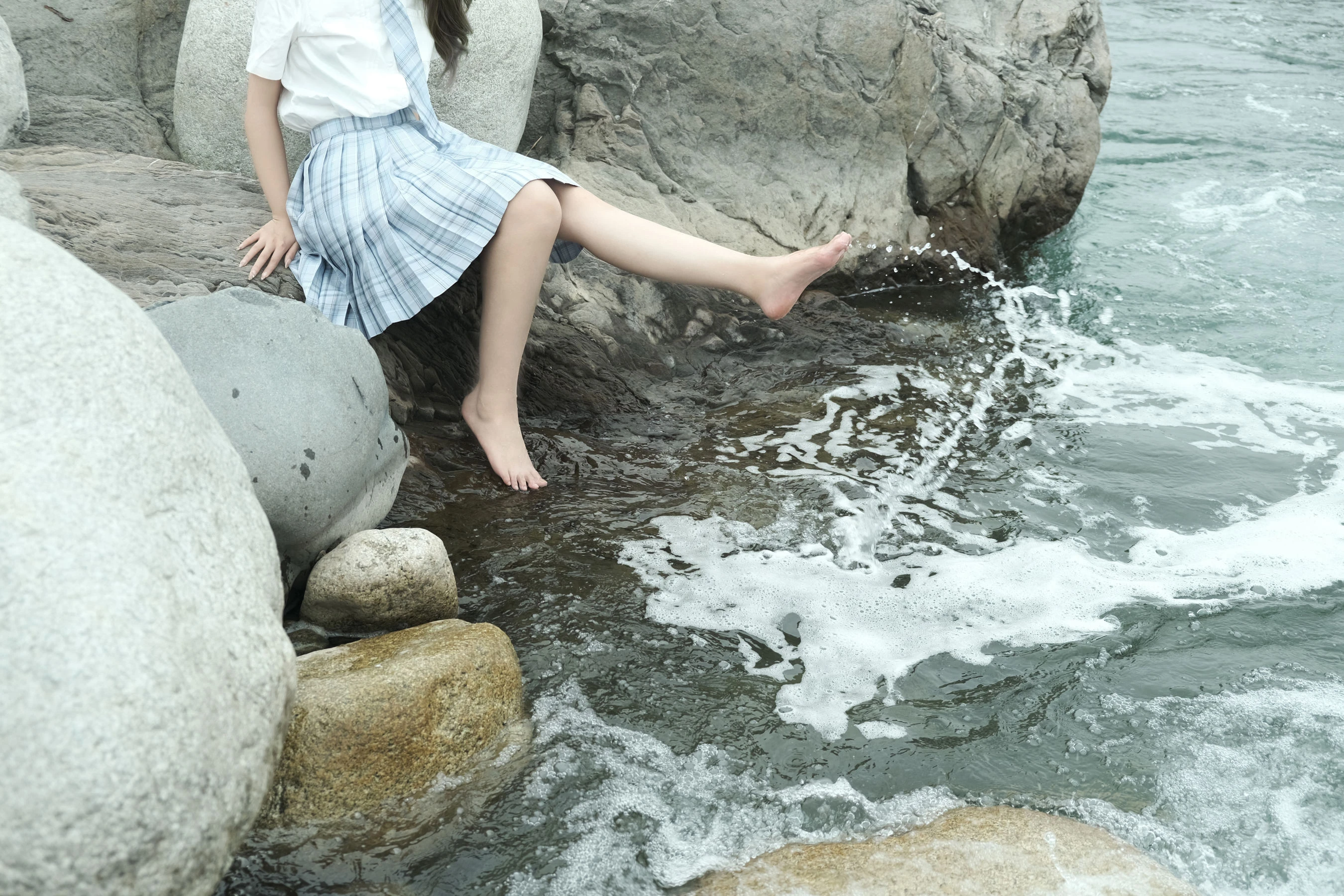 eloise软软 – 河边JK插图1