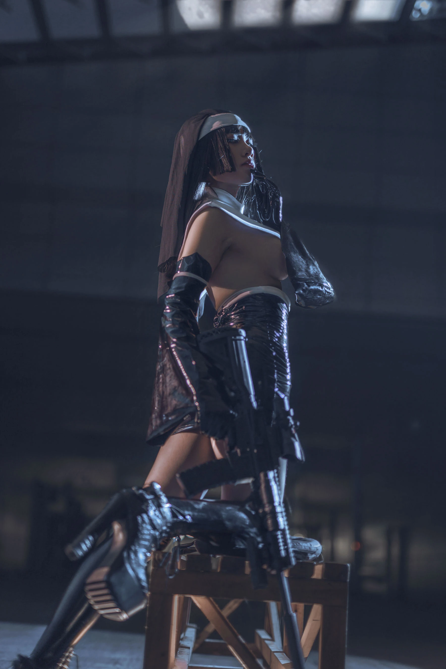 动漫博主uki雨季 – 修女黑胶衣插图7