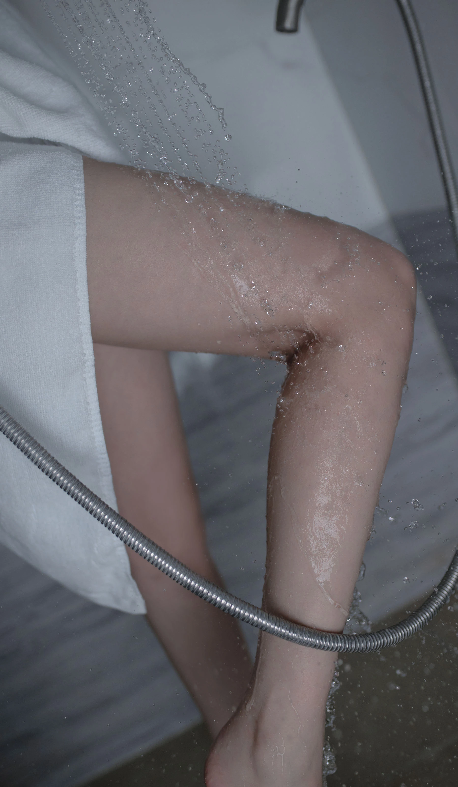 疯猫ss – 思绪之浴室插图2