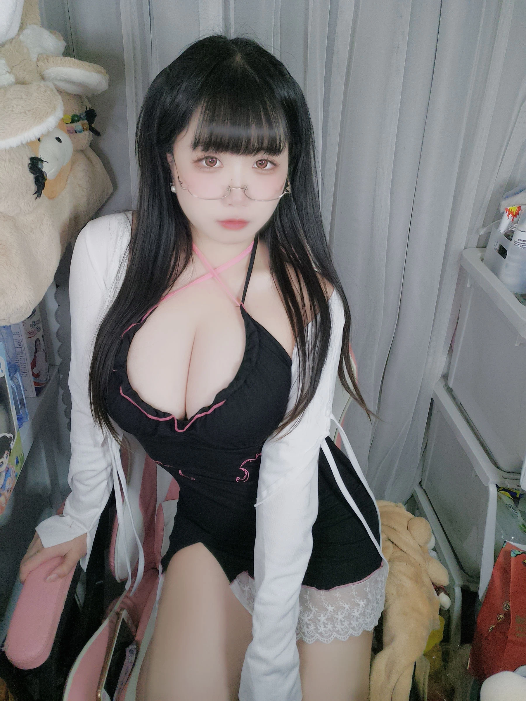 贞子蜜桃 – 心心眼|图集秀