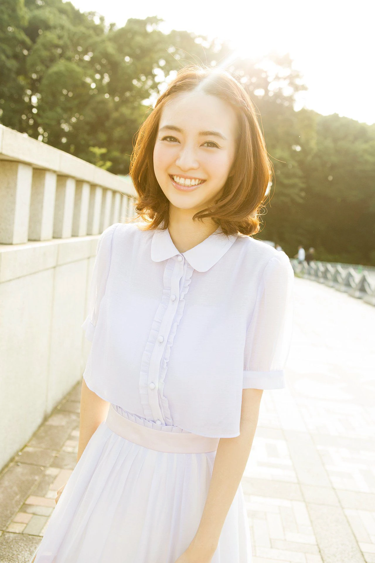 逢沢りな Rina Aizawa《夕暮れハンカチーフ》插图2