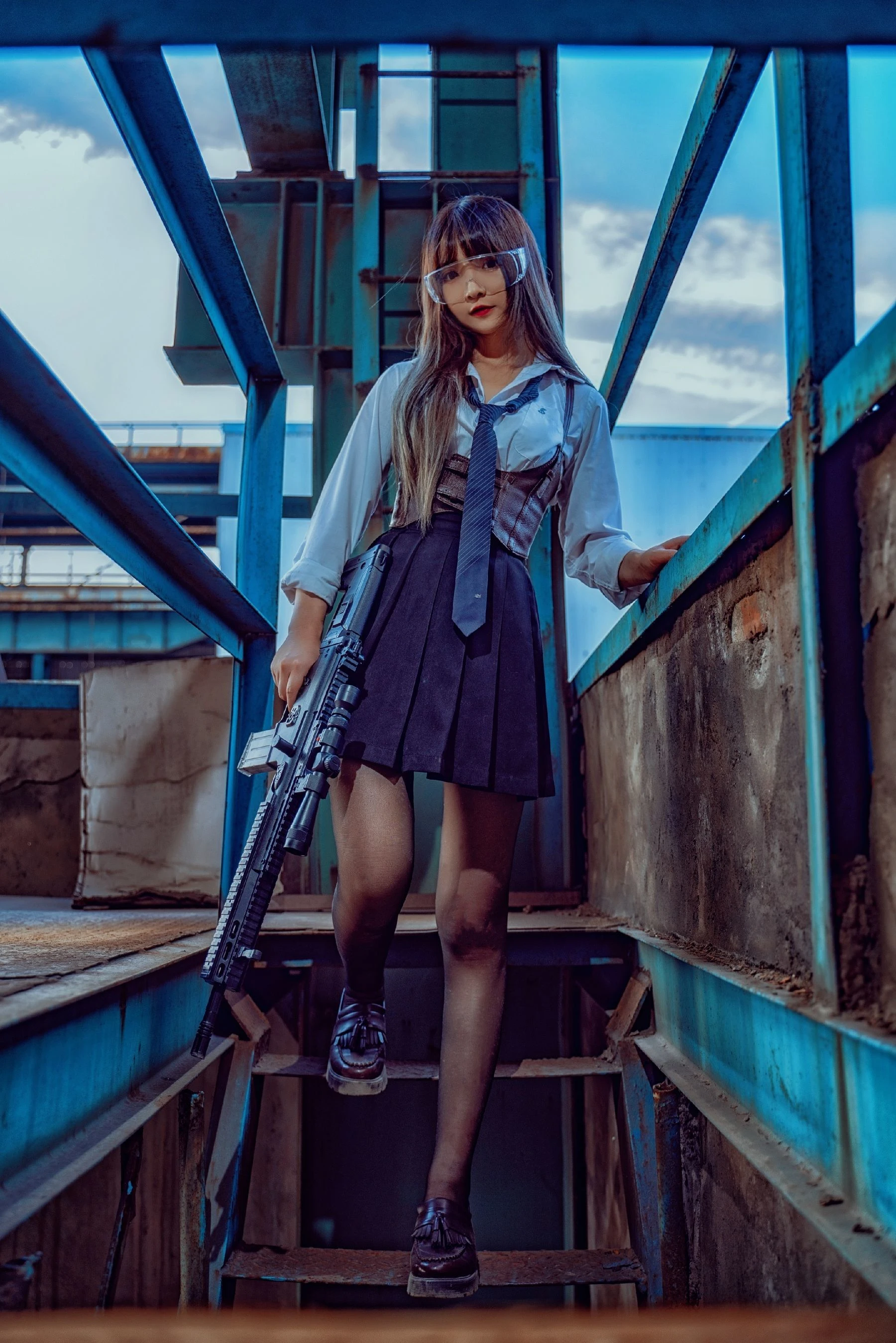 二次元美女古川kagura – 武装JK插图3