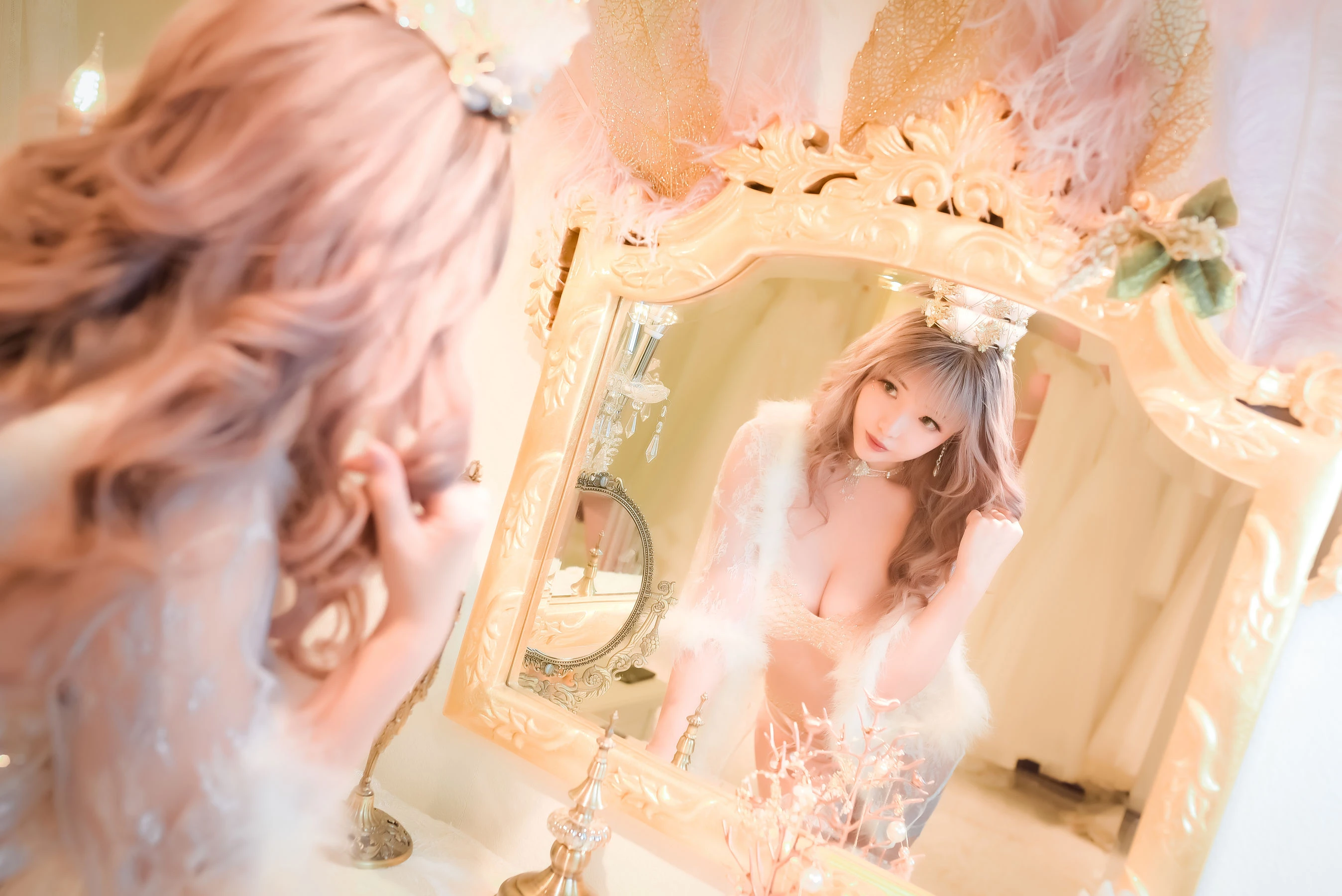 动漫博主雯妹 – 金闪闪插图6