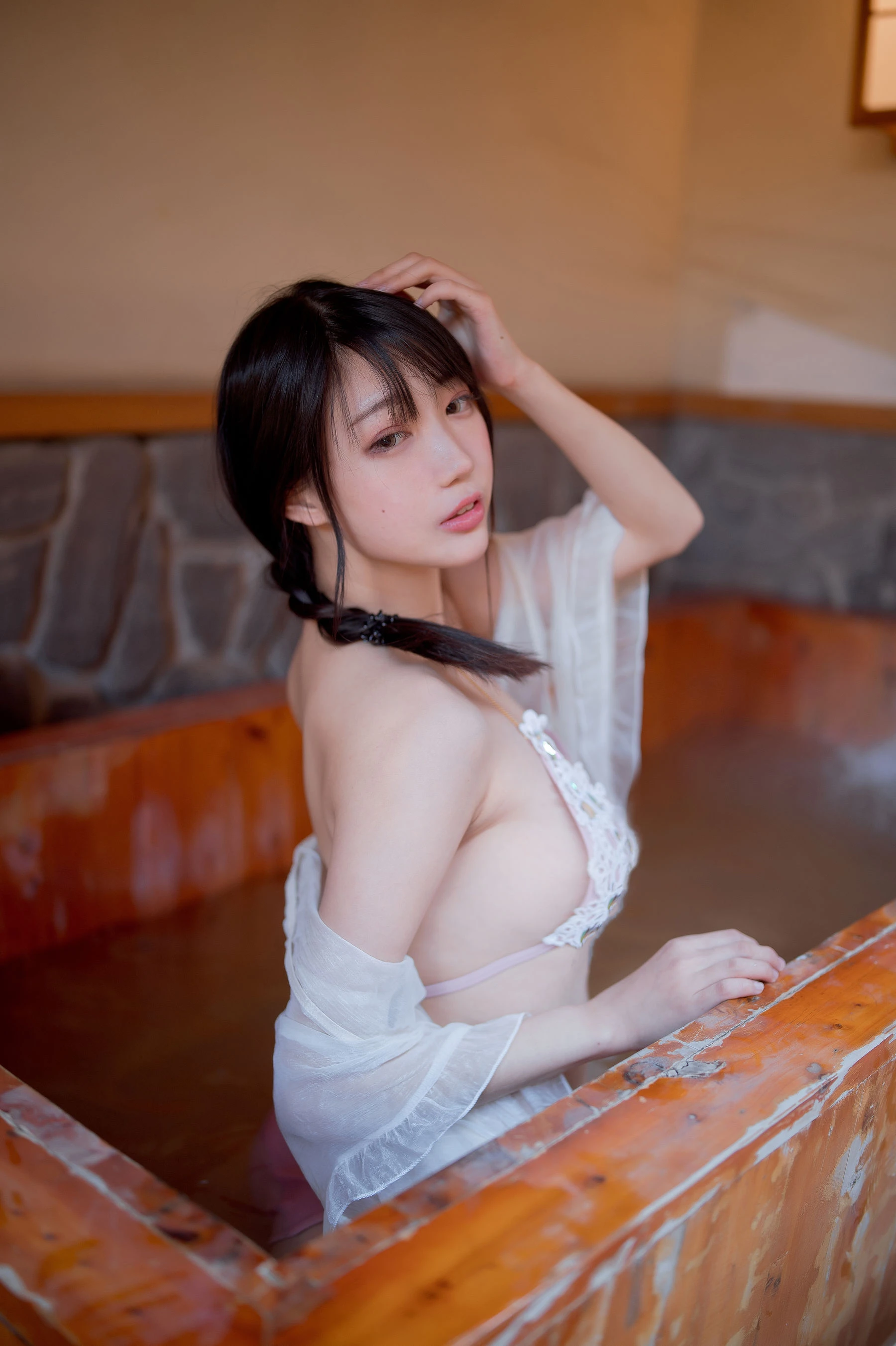 周叽是可爱兔兔 – 温泉女友插图7