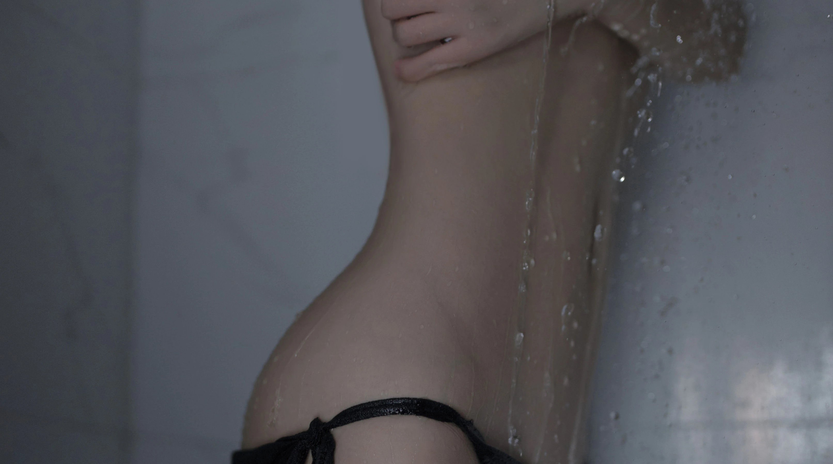 疯猫ss – 思绪之浴室插图7