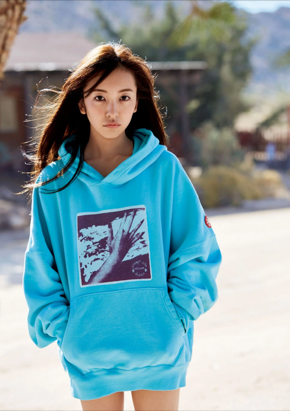 板野友美 写真集「Wanderer」(Kindle)插图2