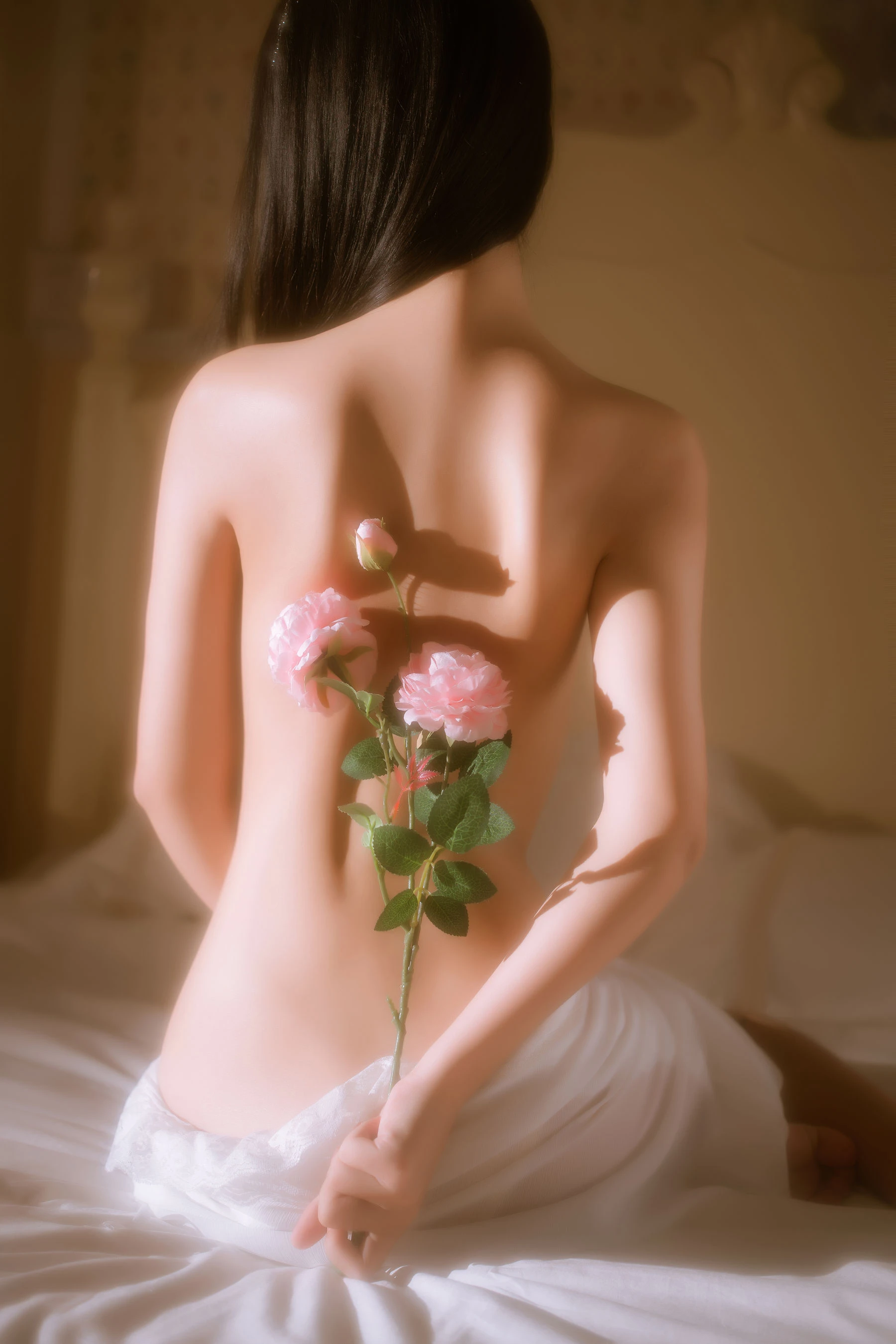 阳光美少女萌芽儿o0 – 金色套装插图2