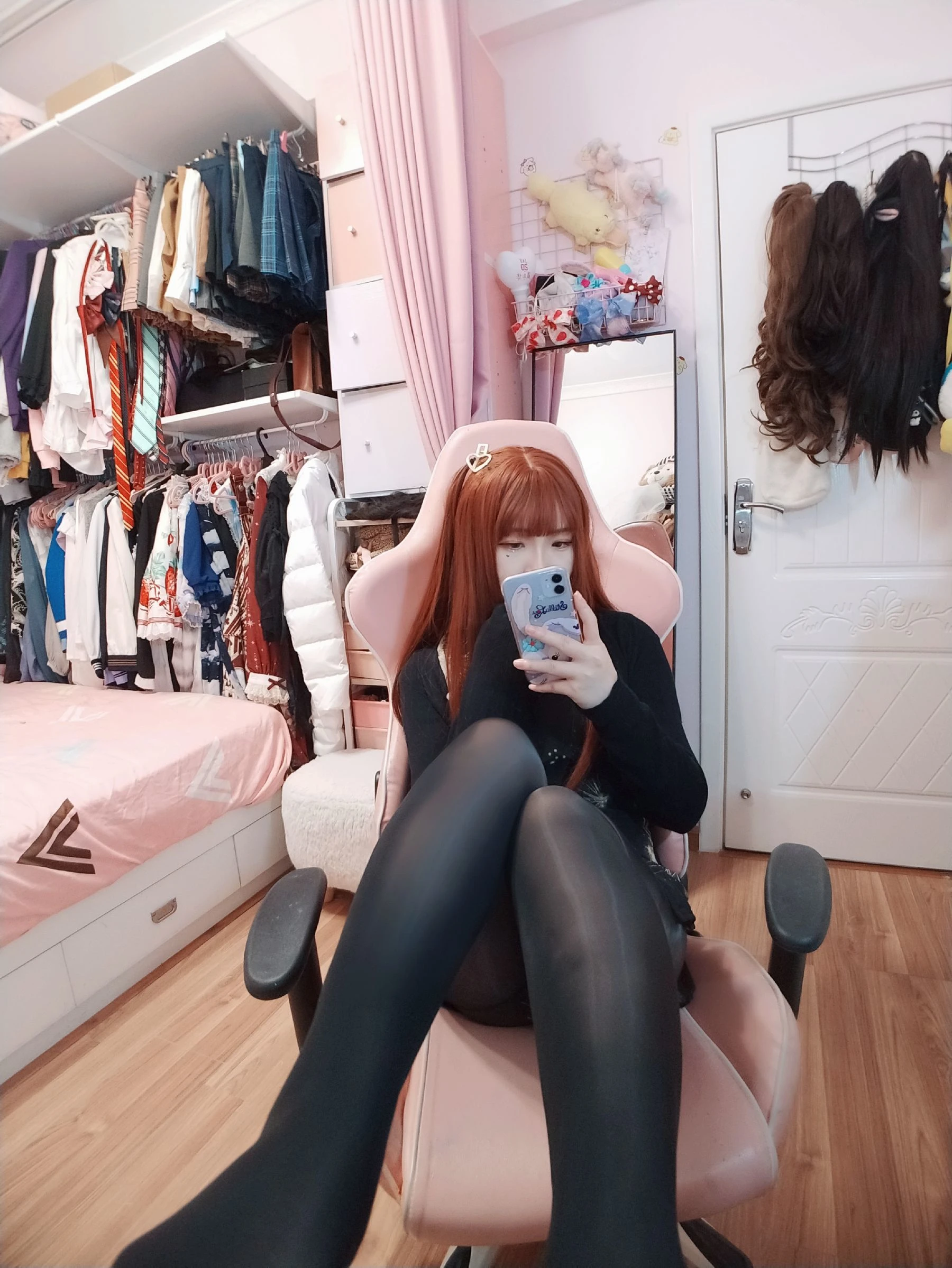 二次元美女古川kagura – 亮丝黑旗袍插图5