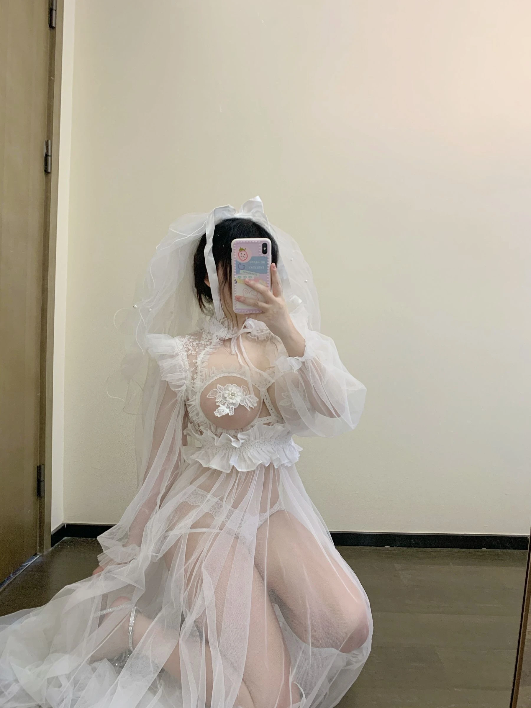 蜜桃少女是依酱呀 – 花嫁插图2