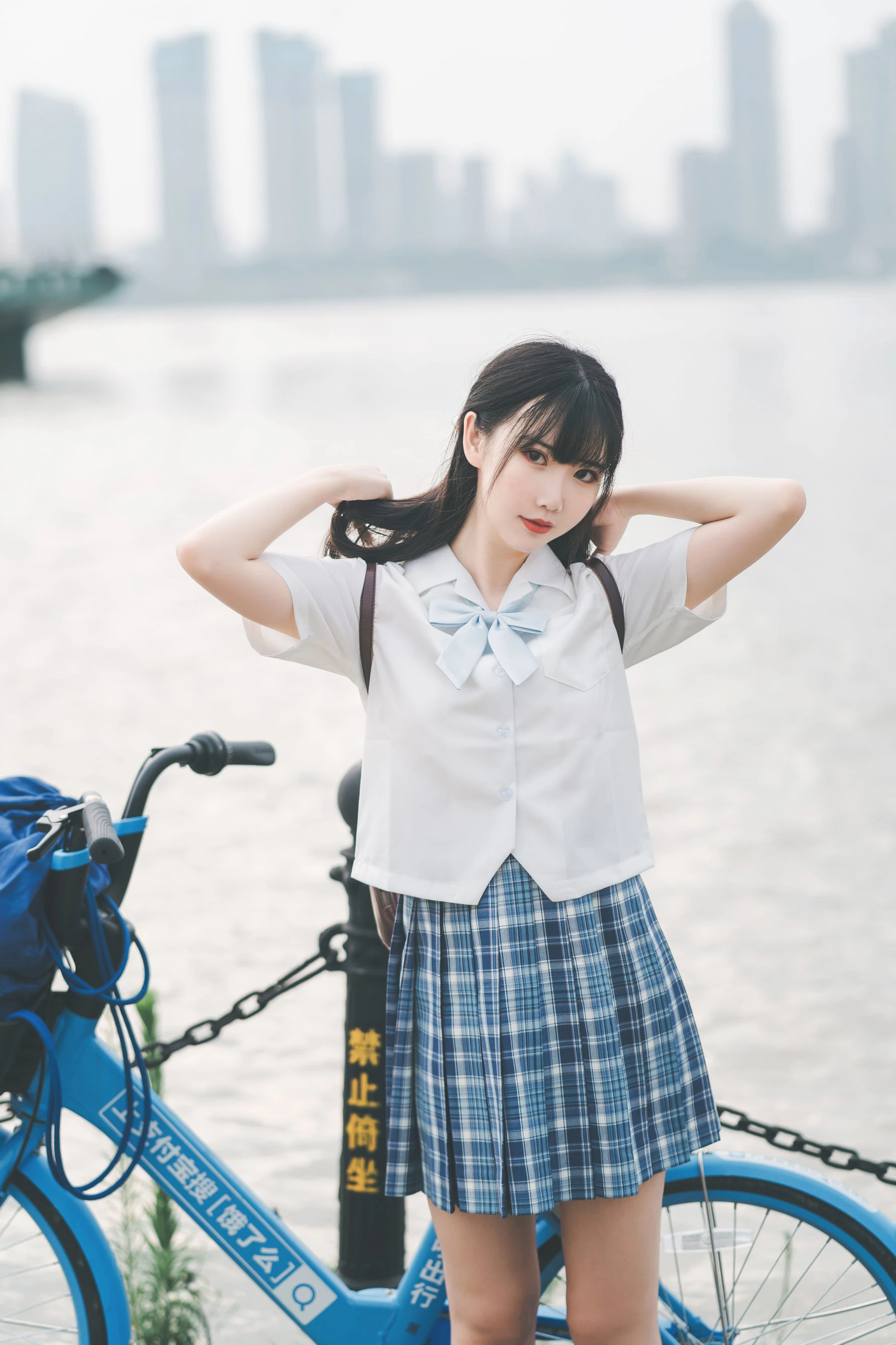 可爱人气Coser面饼仙儿 – 沙雕JK插图2