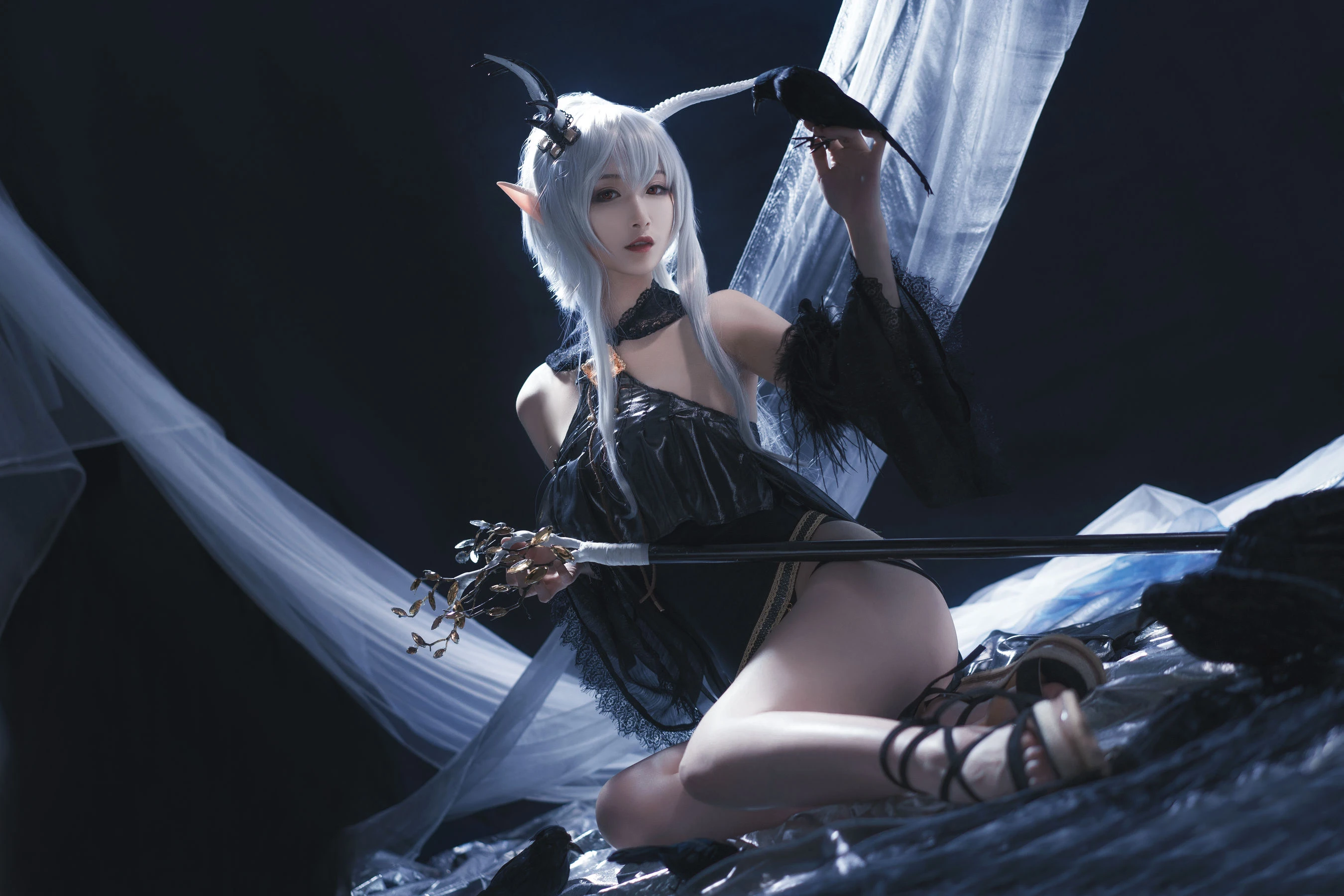 动漫博主铁板烧鬼舞w – 闪灵插图2