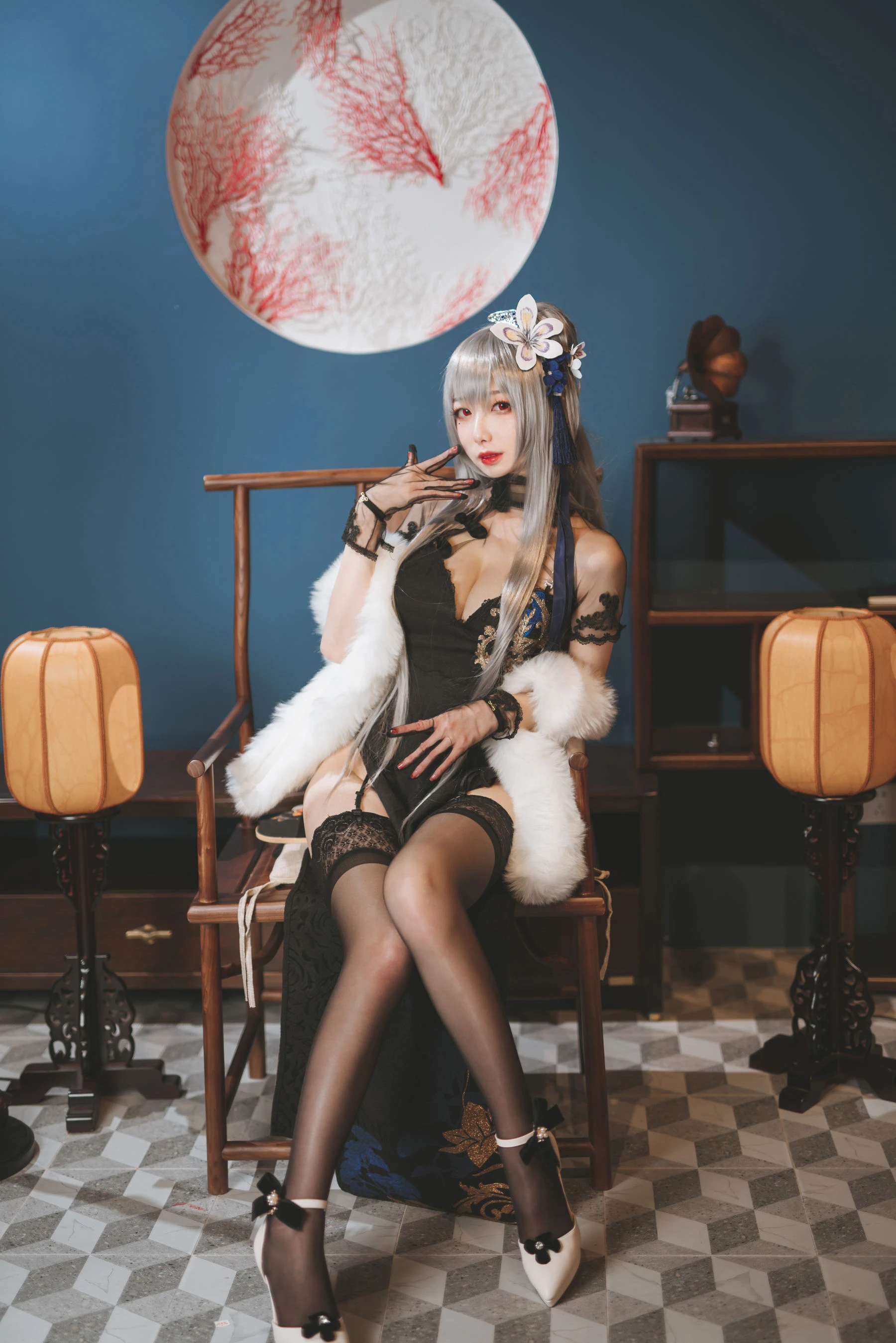 动漫博主封疆疆v – 路易九世旗袍插图4