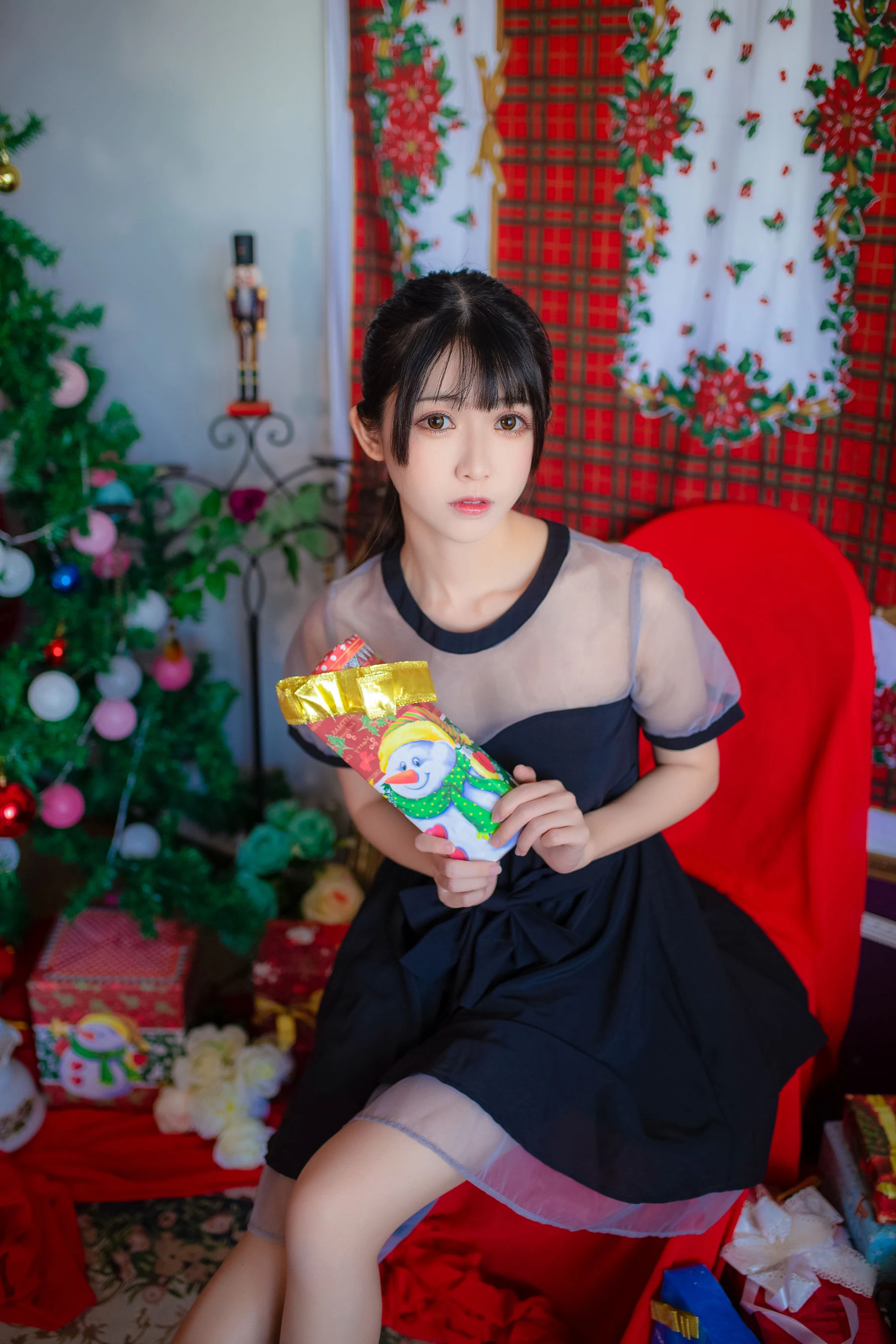 鳗鱼霏儿 – 加藤惠 礼服插图6