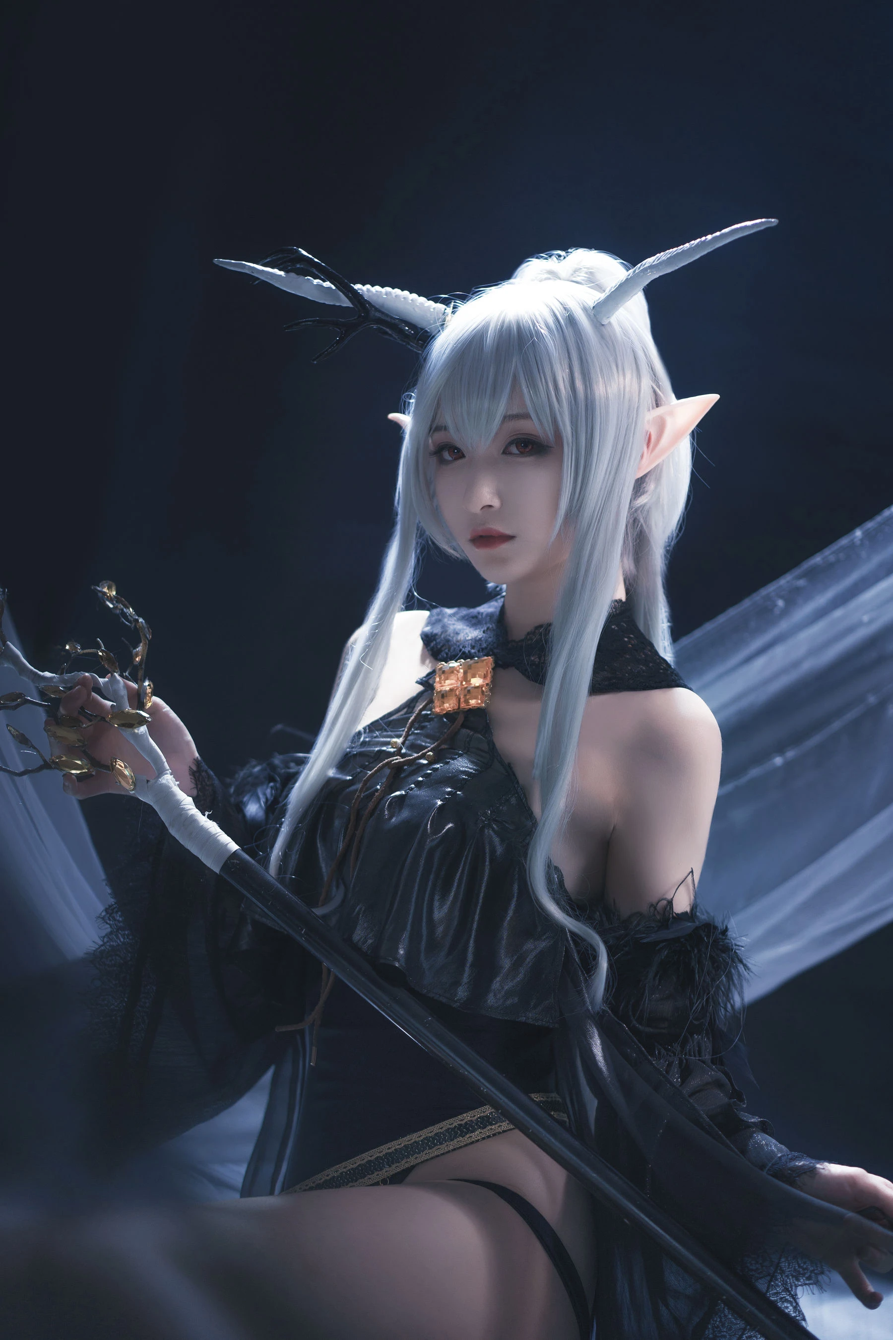 动漫博主铁板烧鬼舞w – 闪灵插图4